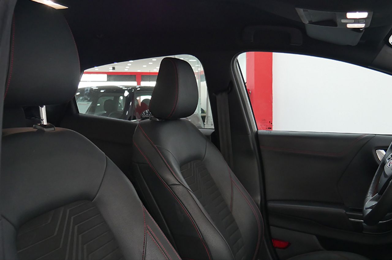 Imagen extra de Ford Puma 1.0 EcoBoost 155cv ST-Line MHEV