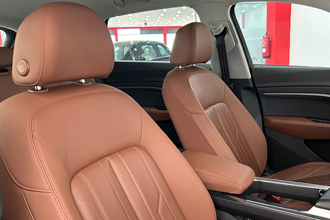 Imagen extra de Audi e-tron Advanced 55 quattro