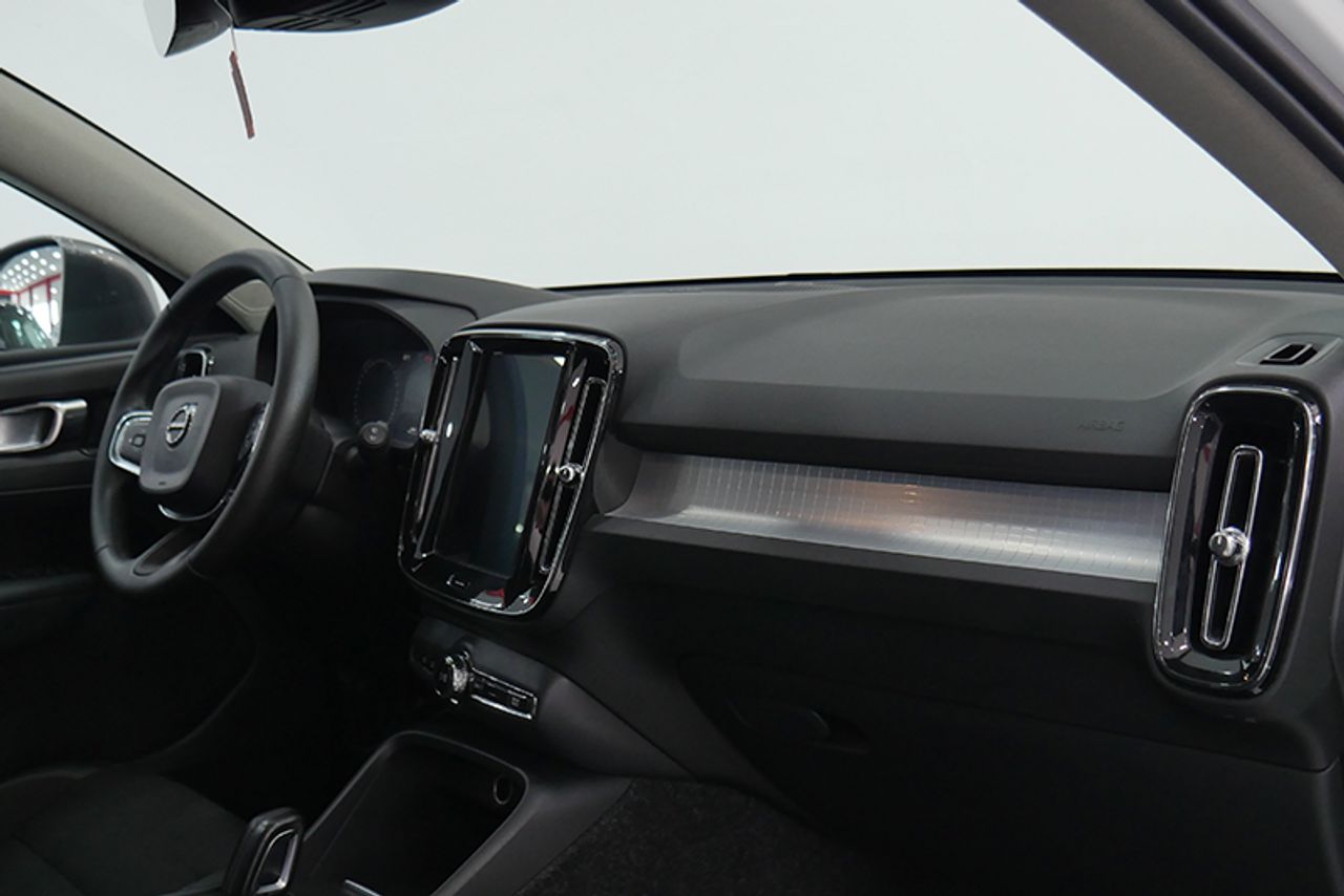 Imagen extra de Volvo XC40 2.0 T4 Auto