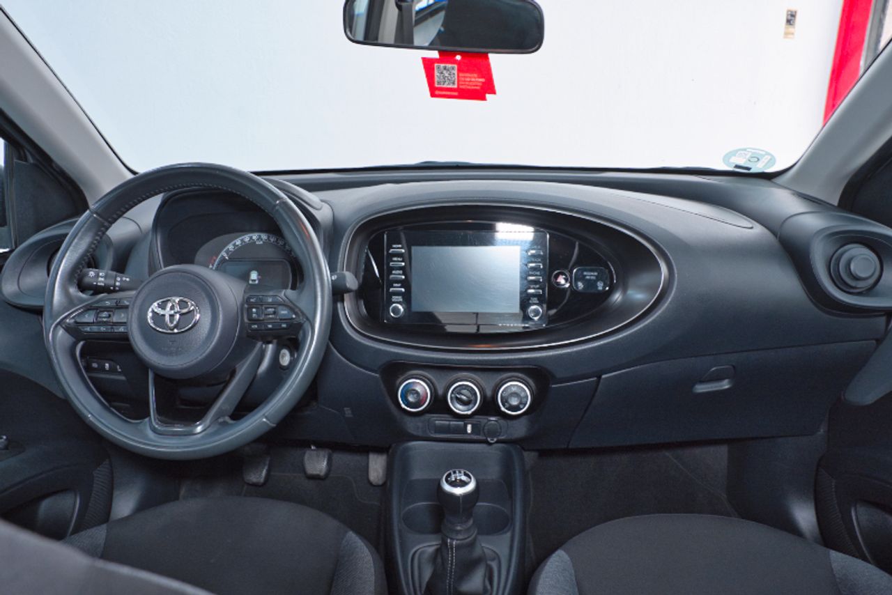 Imagen extra de Toyota Aygo X Cross 1.0 VVT-I 72CV Like