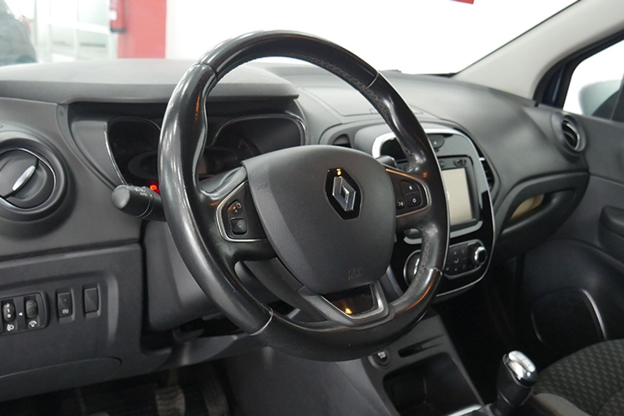 Imagen extra de Renault Captur Limited Energy TCe 66kW (90CV) -18