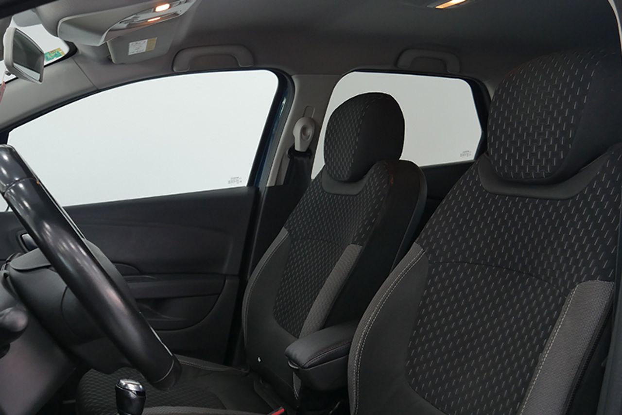 Imagen extra de Renault Captur Limited Energy TCe 66kW (90CV) -18