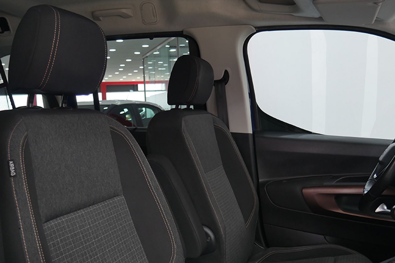 Imagen extra de Peugeot Rifter GT Line Standard PureTech 81kW