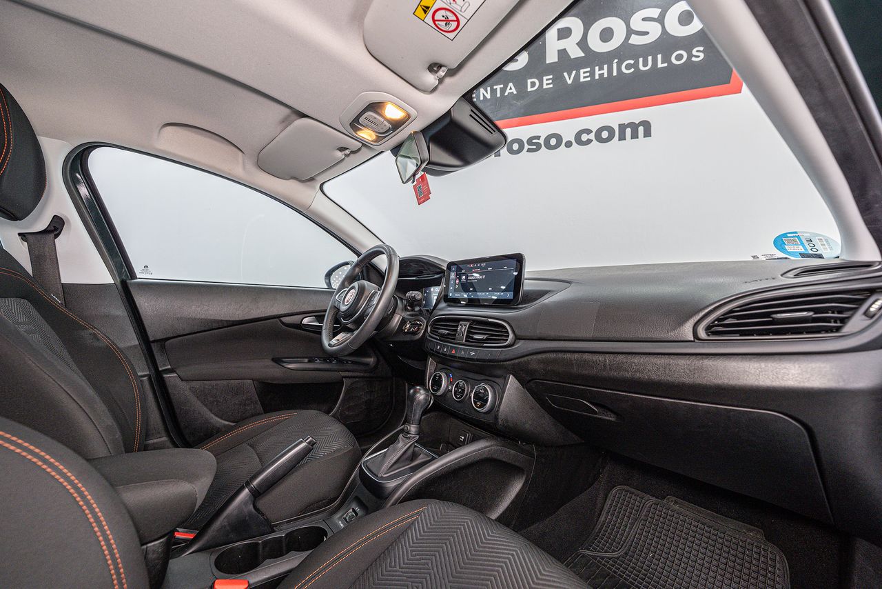 Imagen extra de Fiat Tipo City Cross 1.5 Hybrid 97kW (130CV) DCT