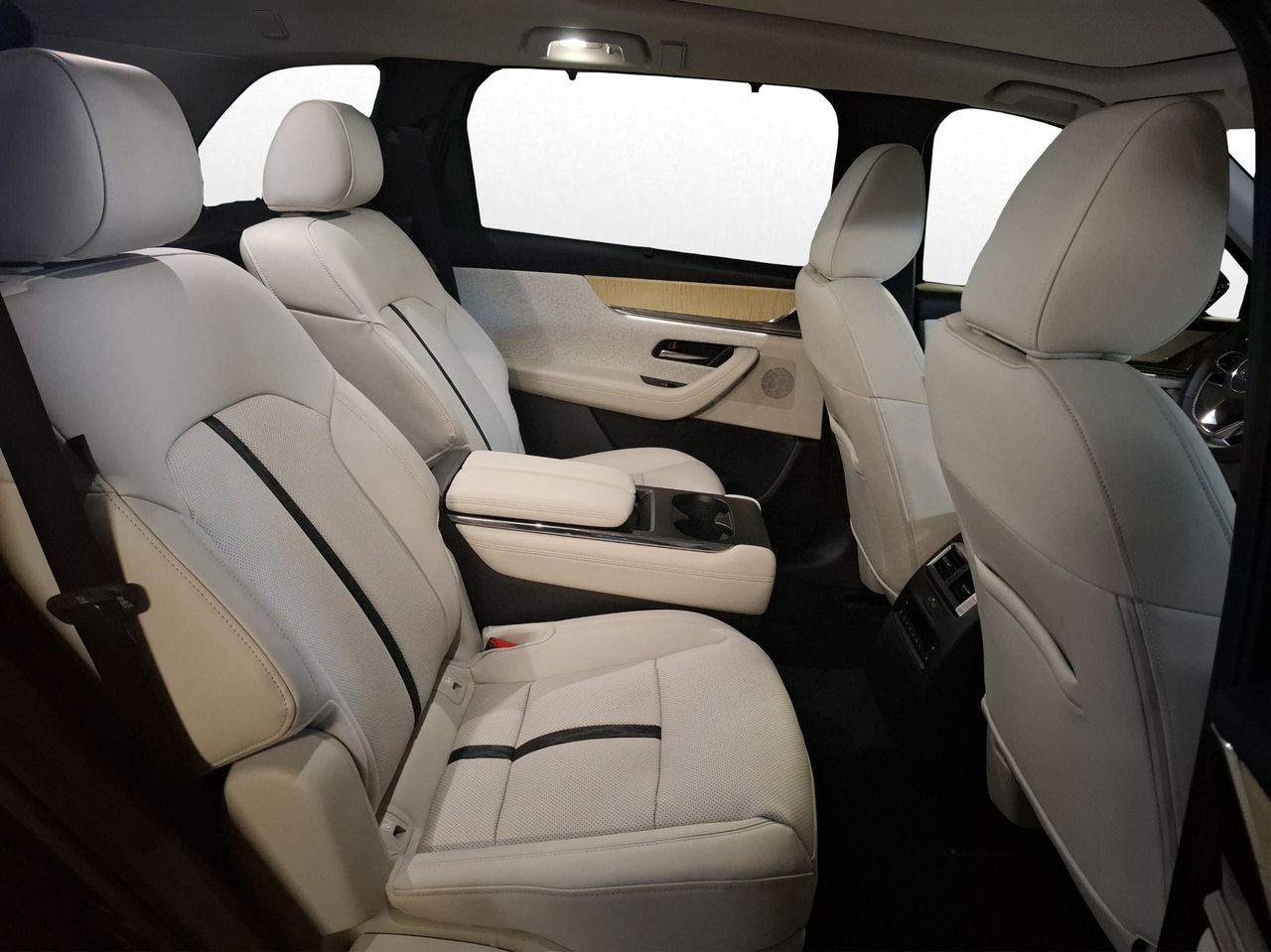 Mazda CX-80 3.3 E-SKYACTIV D254 MHEV TAKUMI PLUS AWD 5P 7 Pl - foto 16