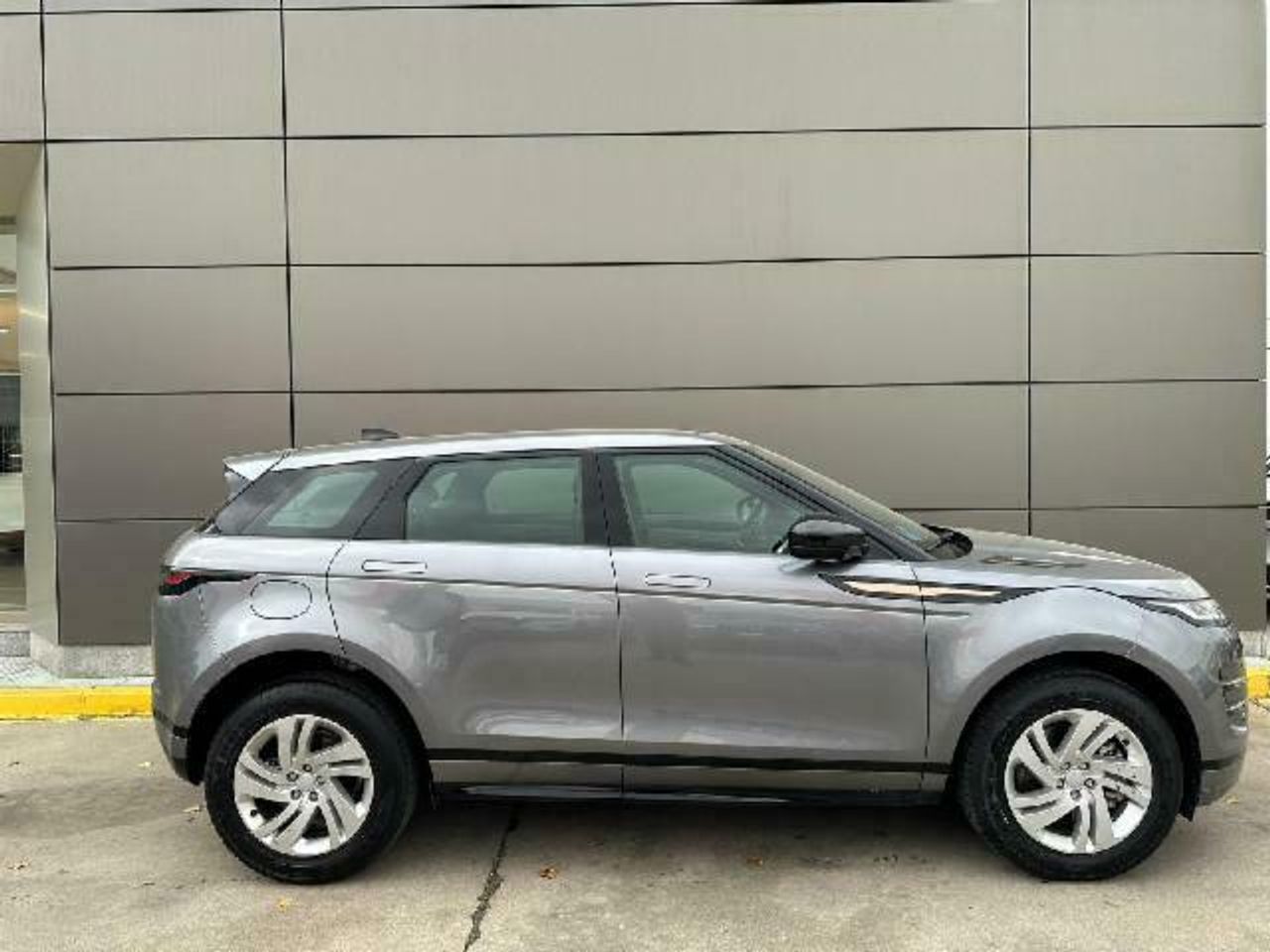 Land-Rover Range Rover RR EVOQUE 2.0D MHEV 163CV AWD R-DYNAM - foto 2