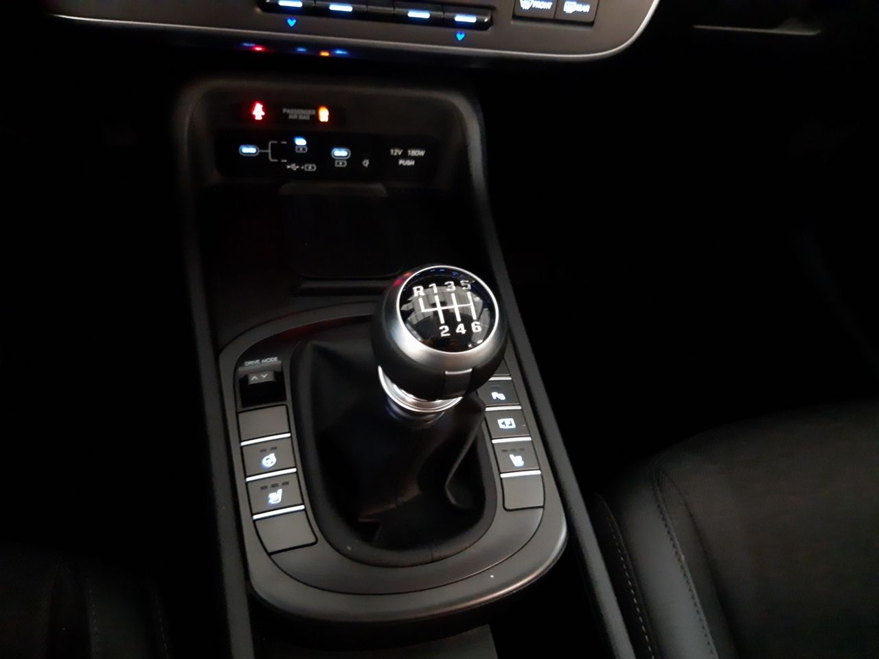 Hyundai Kona 1.0 TGDI MHEV TECNO 5P - foto 10