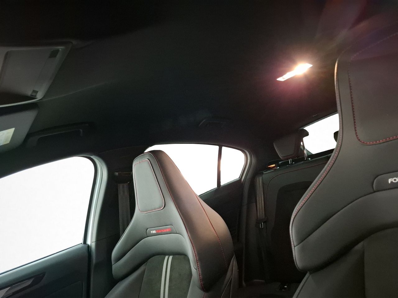 Ford Focus 2.3 ECOBOOST 206KW ST AUTO 5P - foto 26