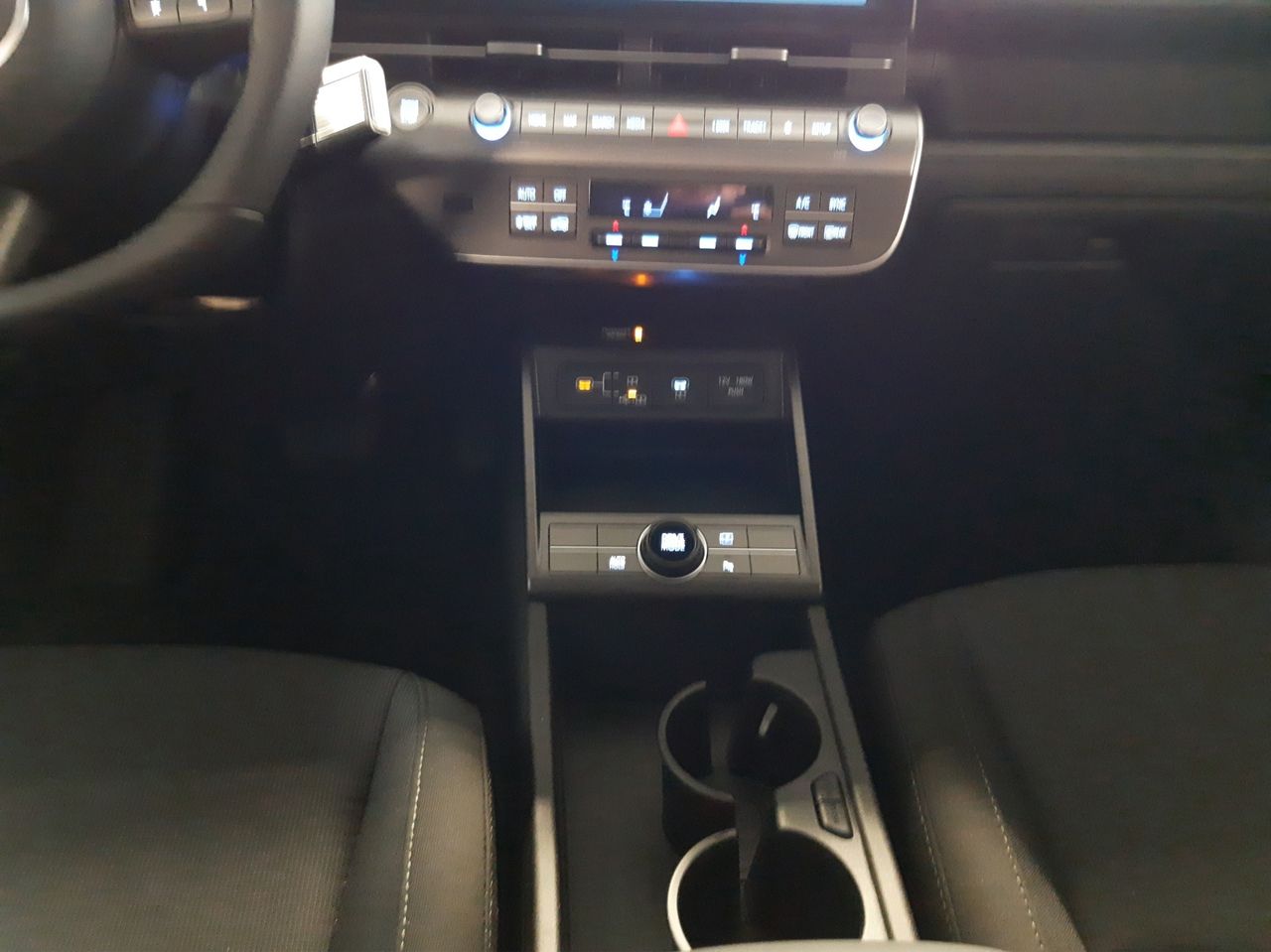 Hyundai Kona 1.6 GDI HEV MAXX DCT 5P - foto 14