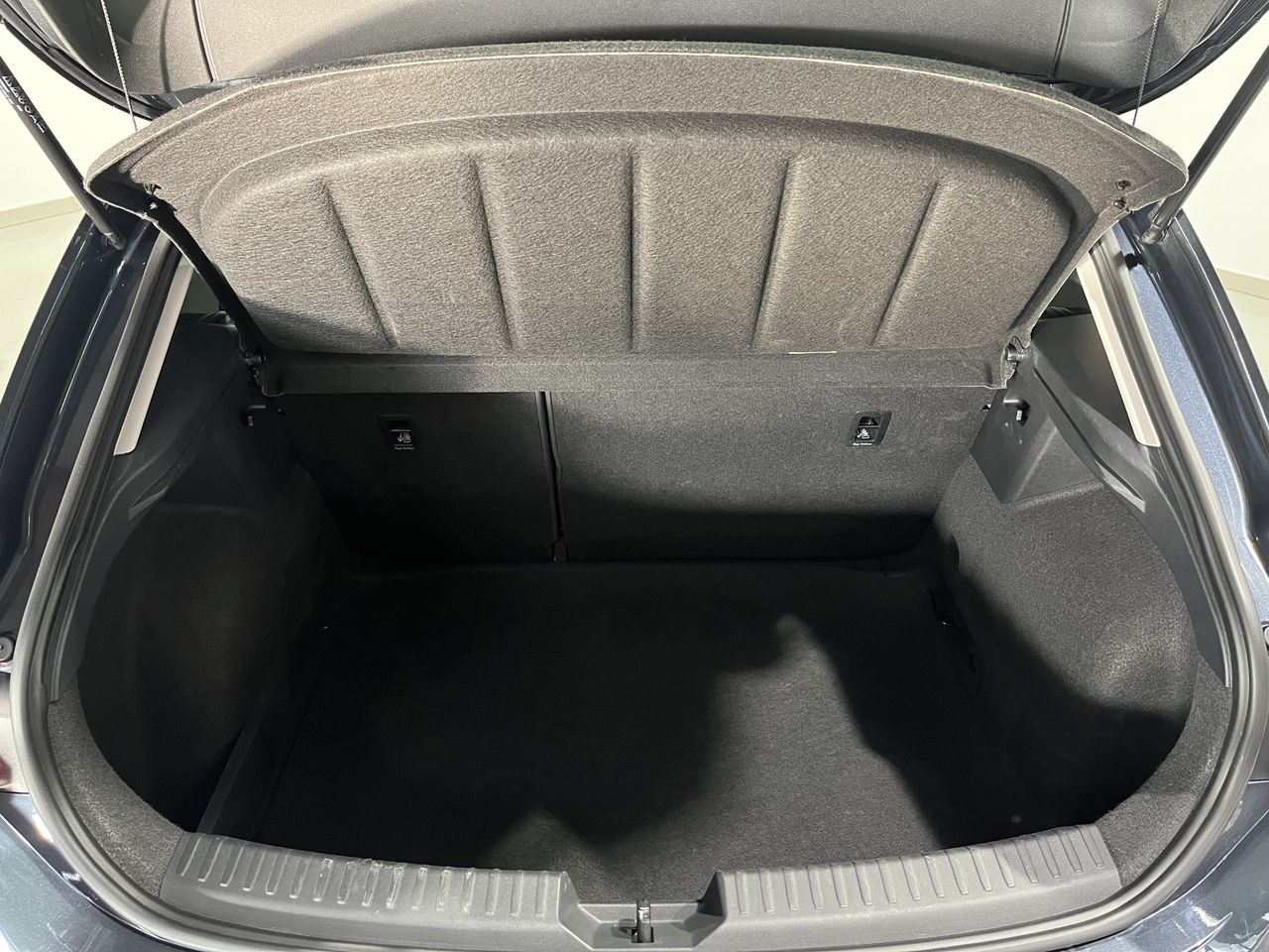 Seat Leon 1.5 ETSI MHEV 85KW STYLE 25 ANIV DSG 5P - foto 7