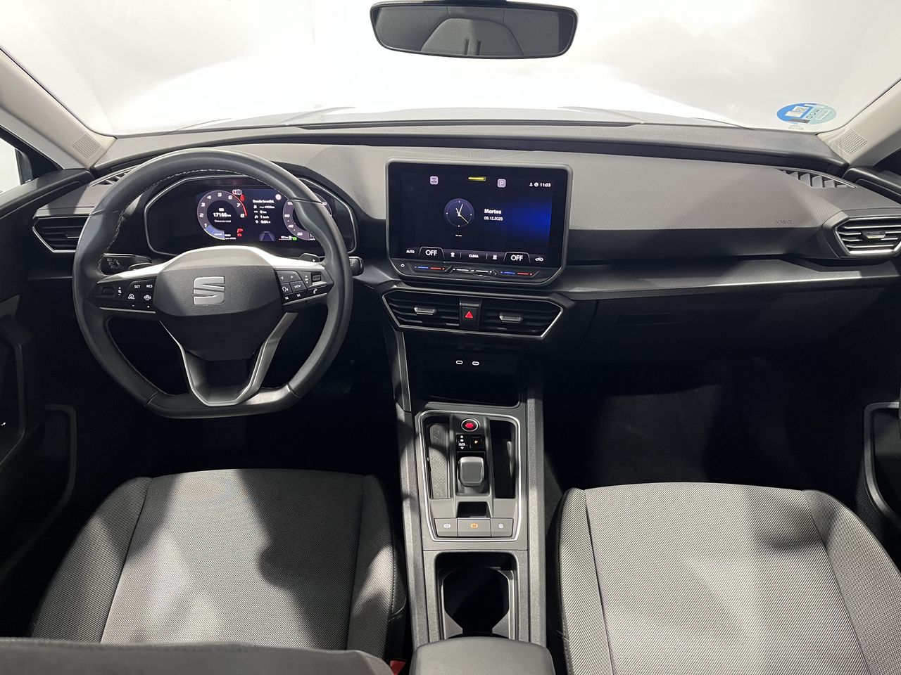 Seat Leon 1.5 ETSI MHEV 85KW STYLE 25 ANIV DSG 5P - foto 4