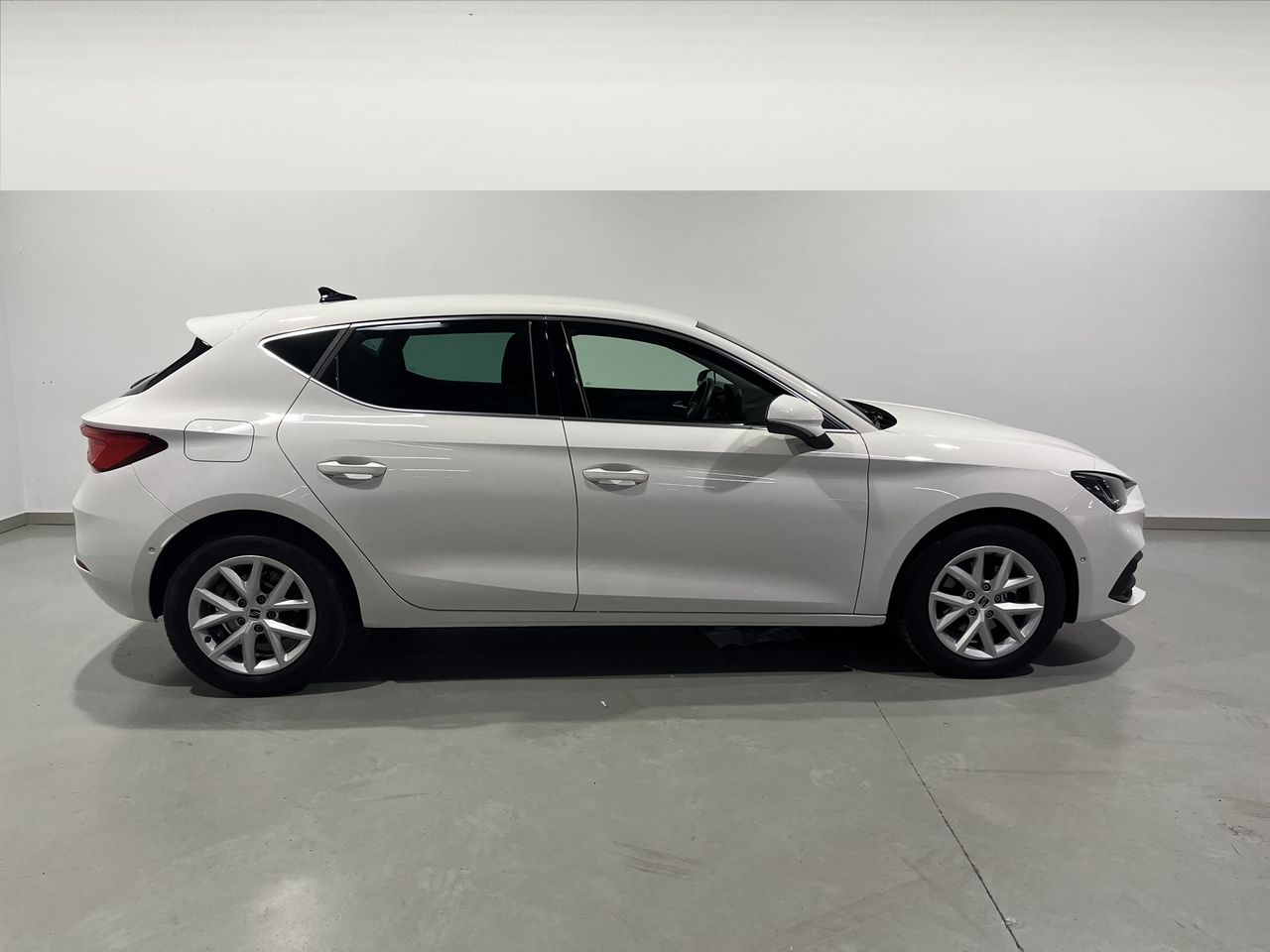 Seat Leon 1.5 TSI 85KW S/S STYLE 25 ANIVERSARIO 5P - foto 3