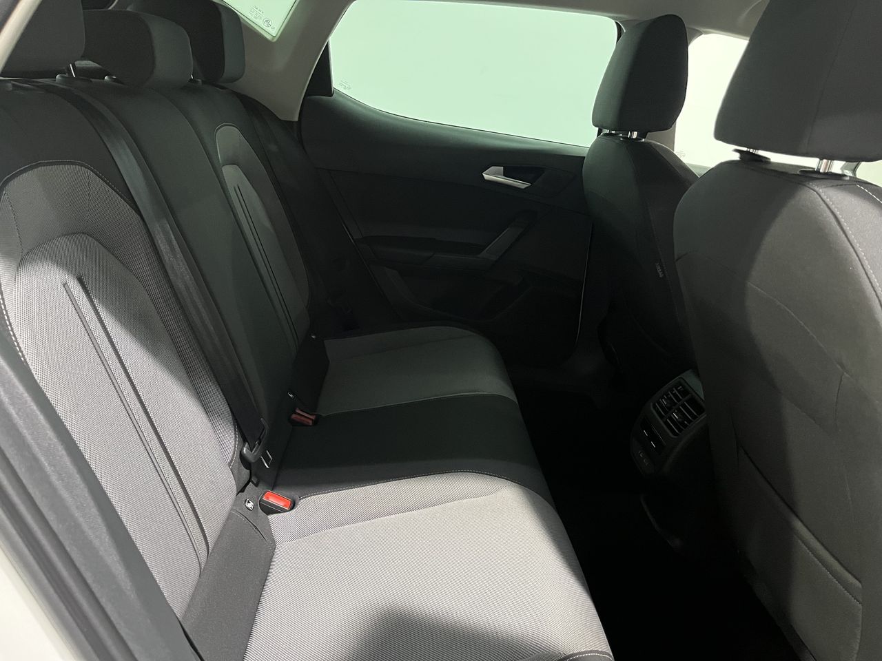 Seat Leon 1.5 TSI 85KW S/S STYLE 25 ANIVERSARIO 5P - foto 6