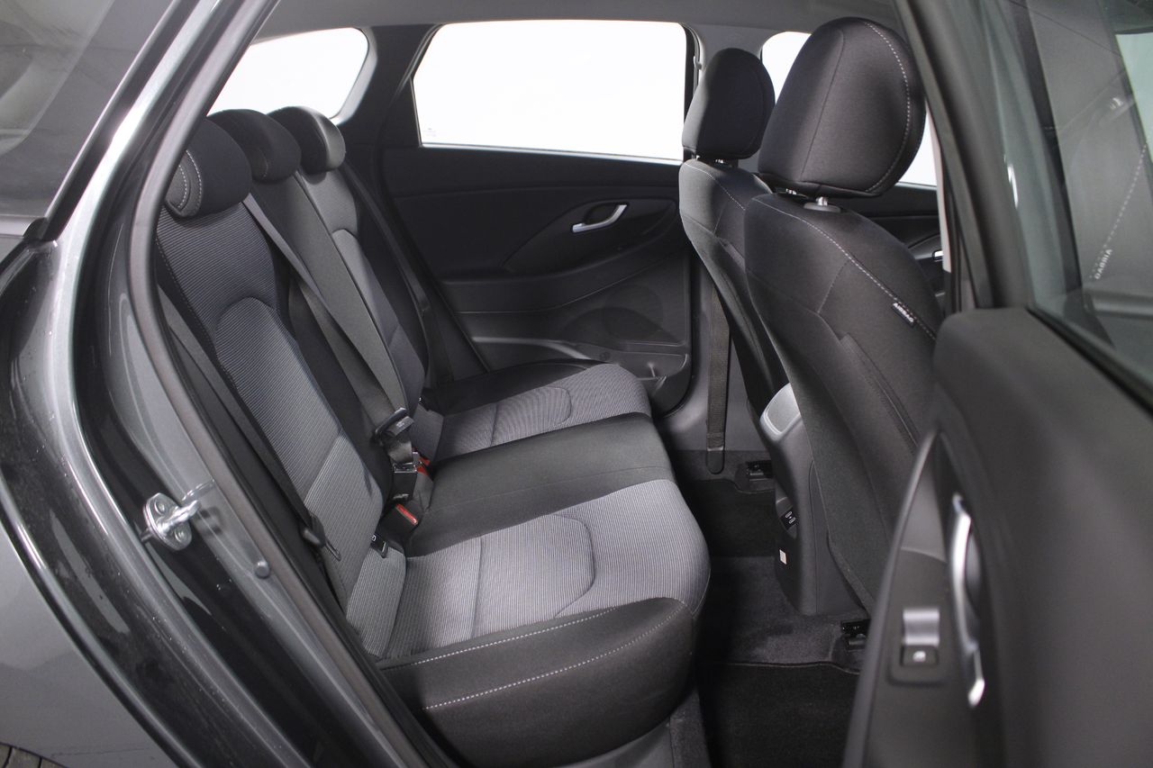 Hyundai i30 fam. 1.0 TGDI MHEV KLASS 5P - foto 6