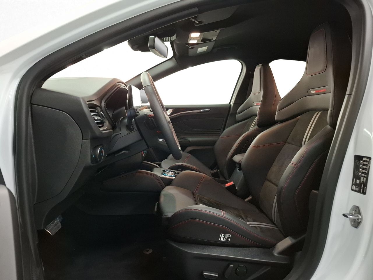 Ford Focus 2.3 ECOBOOST 206KW ST AUTO 5P - foto 29