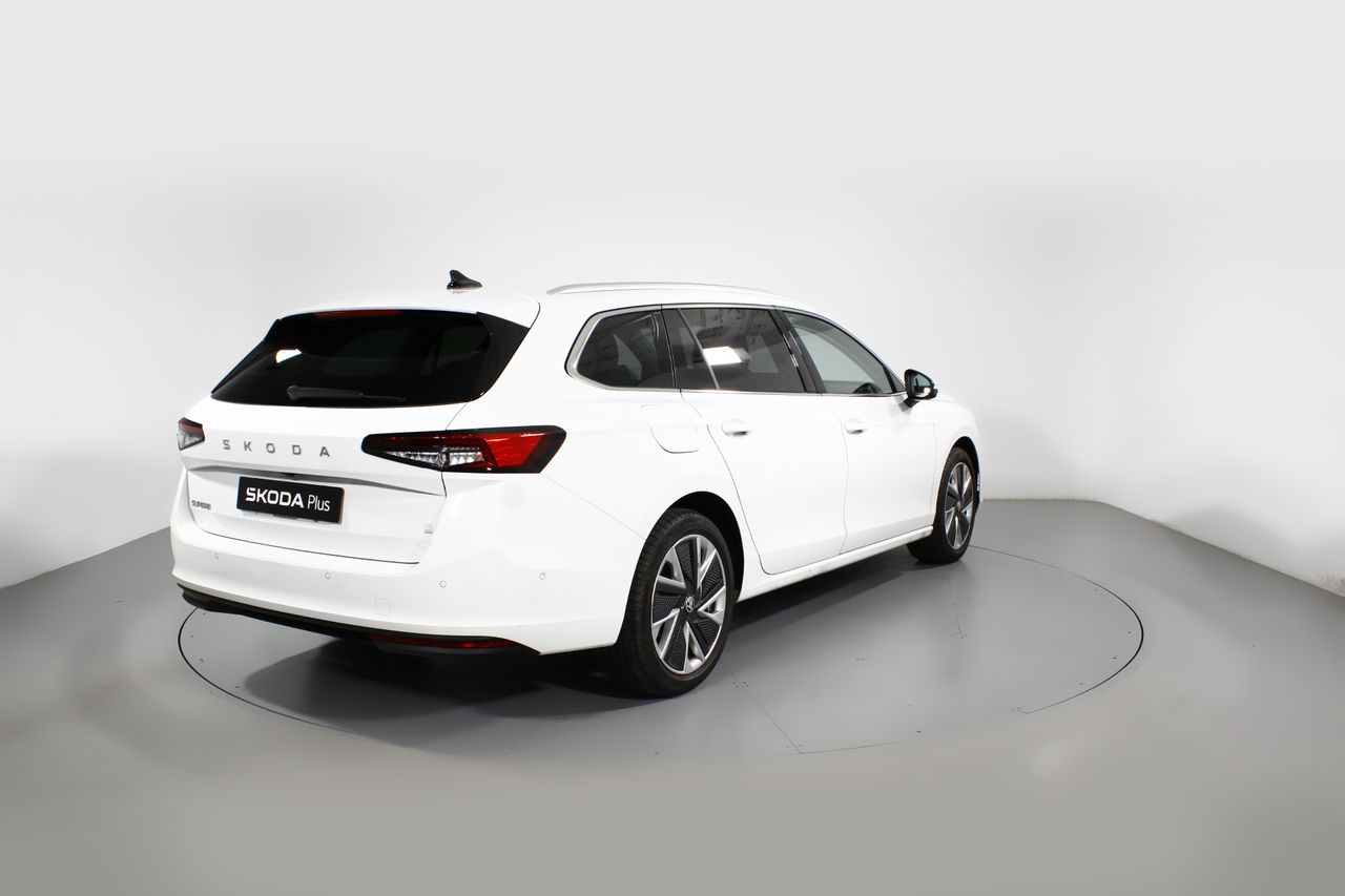 Skoda Superb COMBI SUPERB COMBI SELECTION 1,5 TSI M-HEV 110  - foto 25