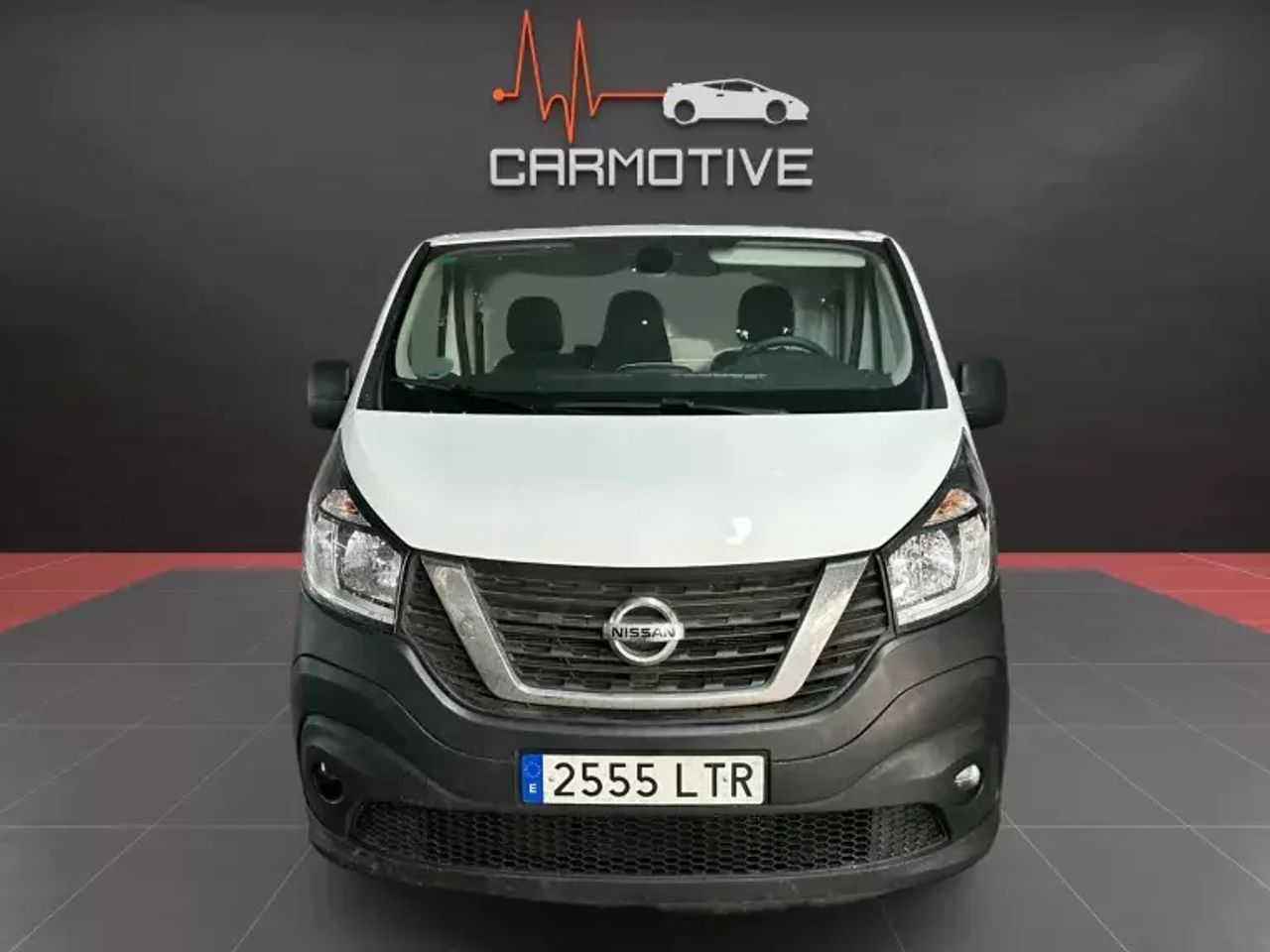nissan nv300 2021 / foto grande (2)