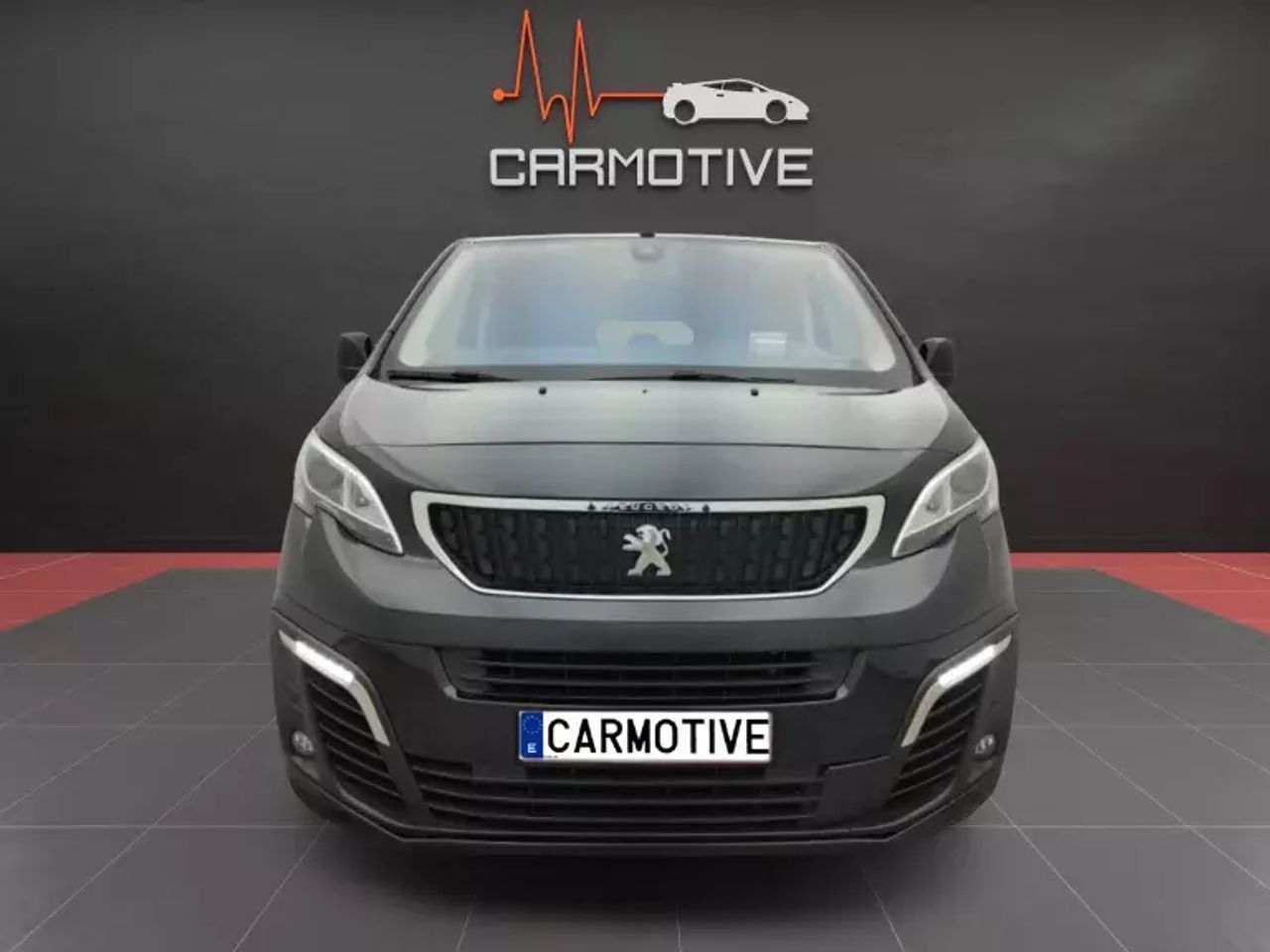peugeot traveller 2019 / foto grande (2)