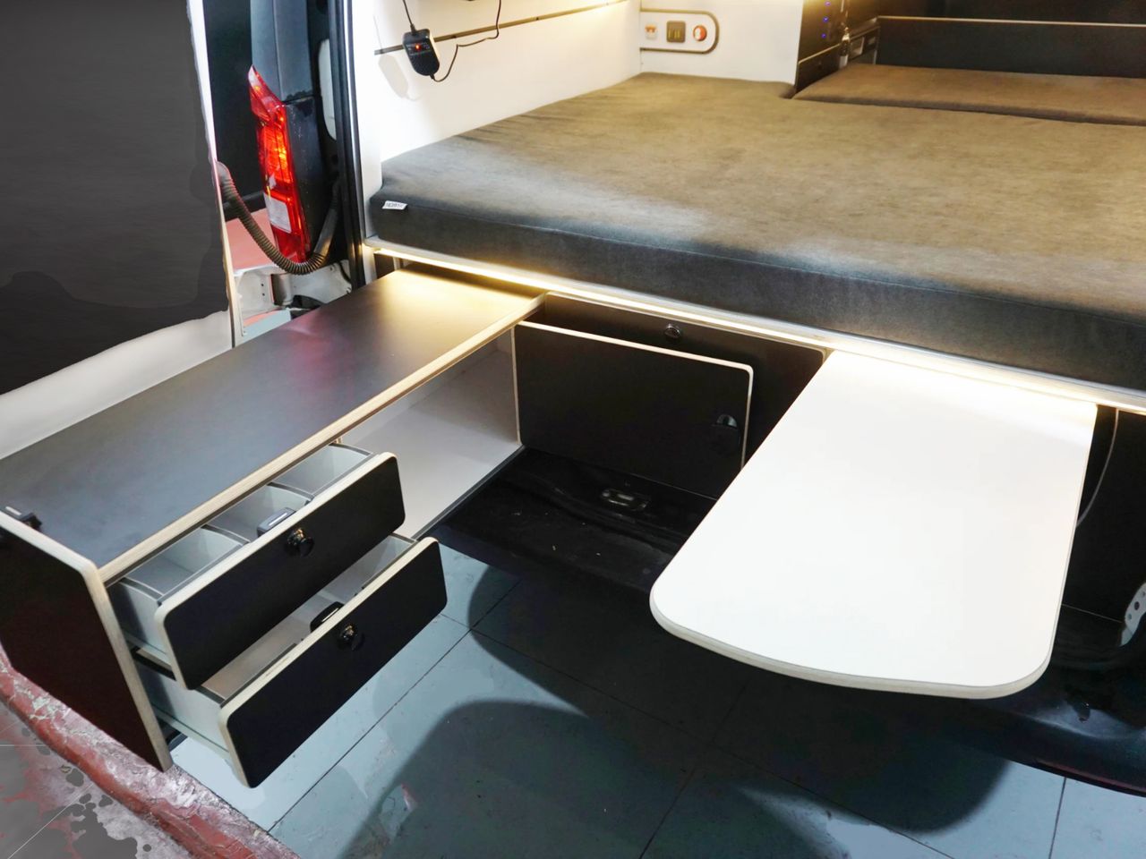 Mercedes Vito CAMPER - foto 17