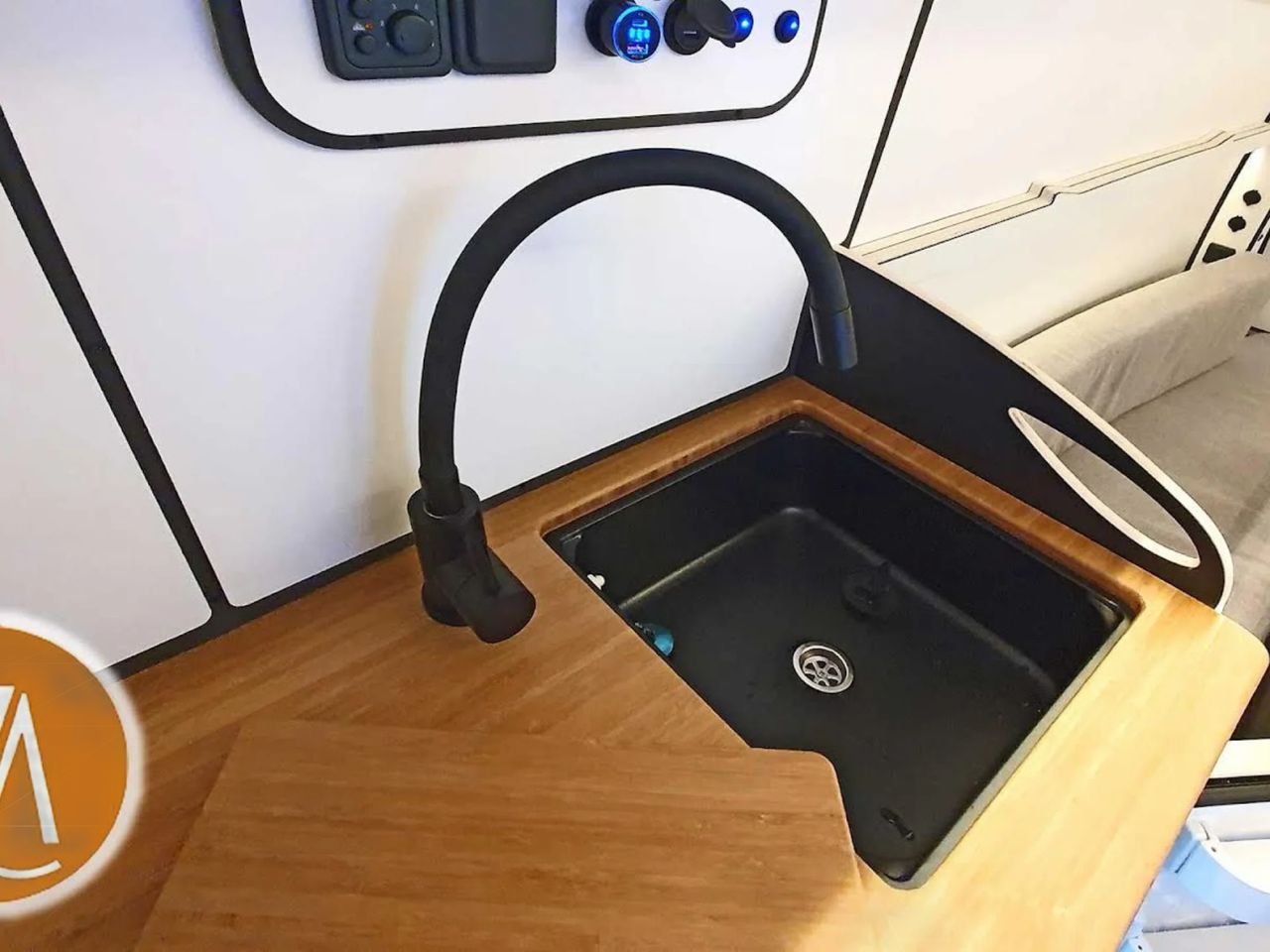 MAN TGE 4x4 Camper Automatica - foto 38