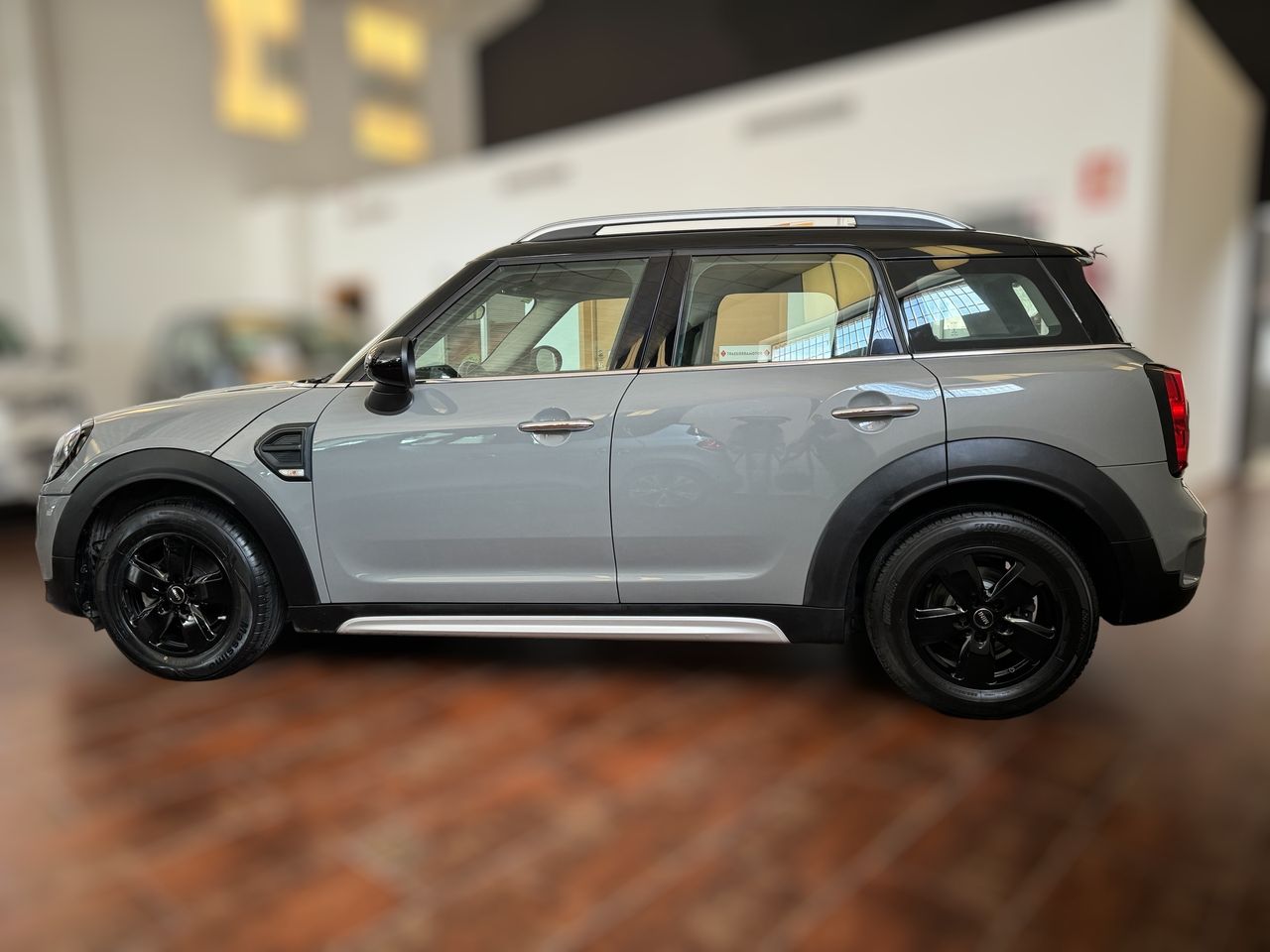 MINI Countryman ONE D Shadow Line  - Foto 2