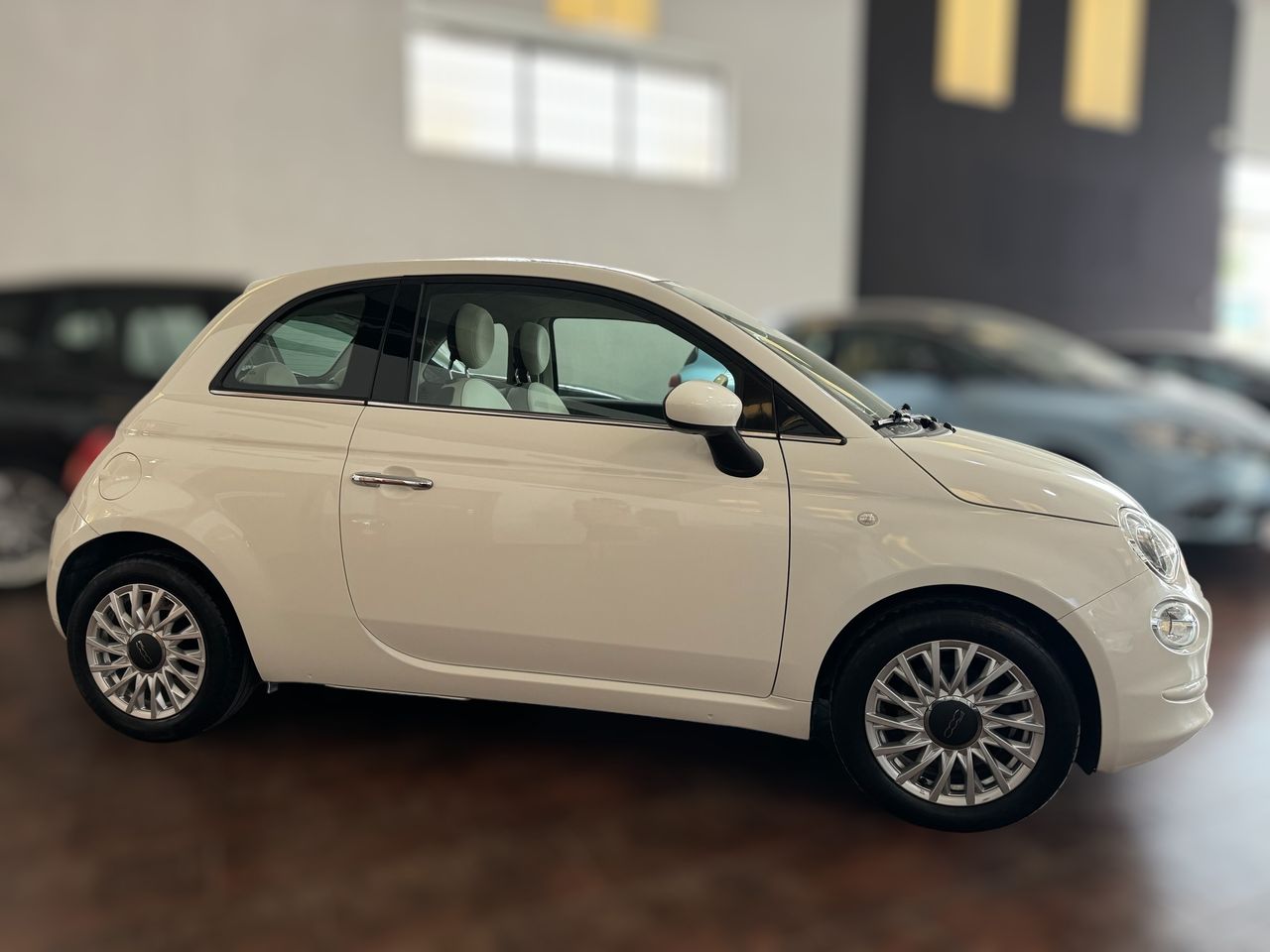 Fiat 500 1.2 LOUNGE  - Foto 2