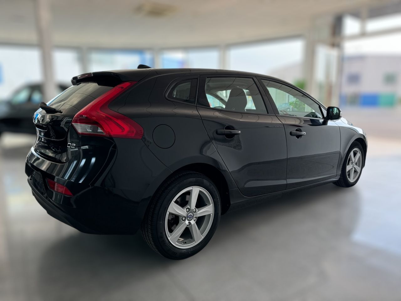 Volvo V40 D2 MOMENTUM 116CV  - Foto 2