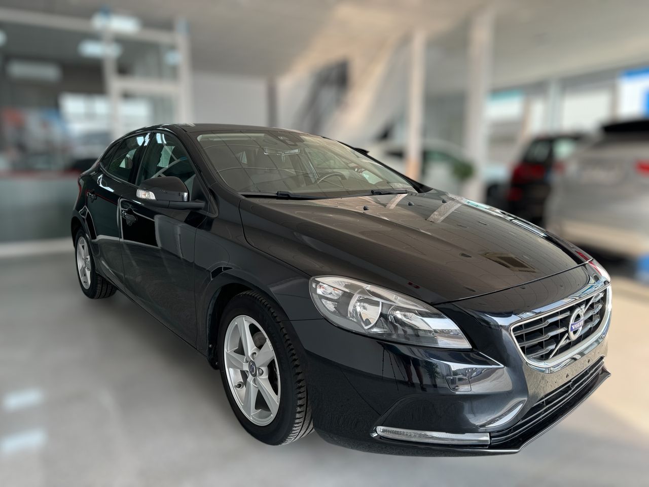 Volvo V40 D2 MOMENTUM 116CV  - Foto 2