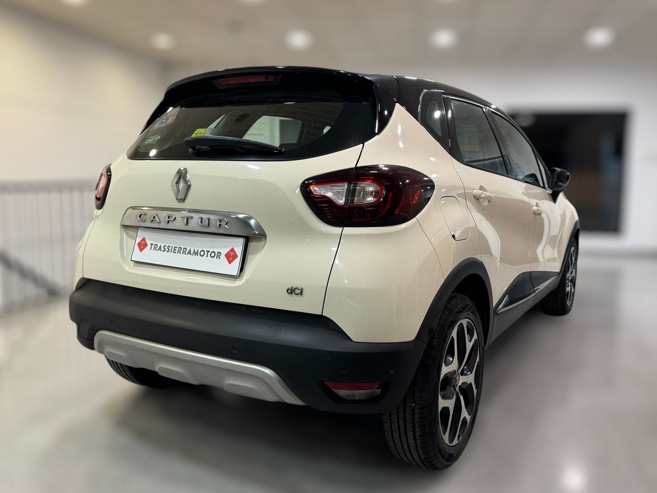 Renault Captur ZEN 1.5 dci  - Foto 2