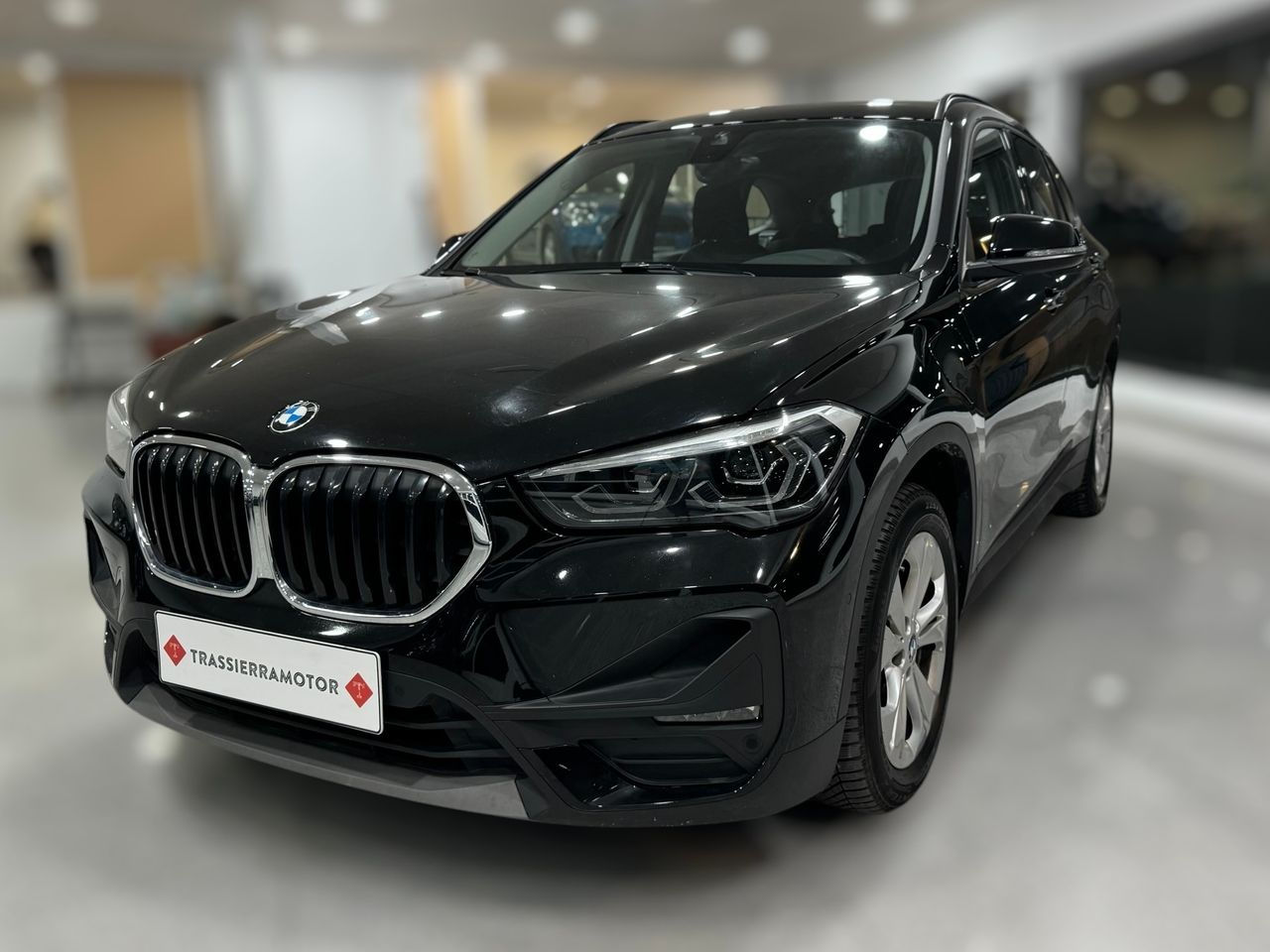 BMW X1 X1 25E SPORT HIBRIDO ENCHUFABLE  - Foto 2