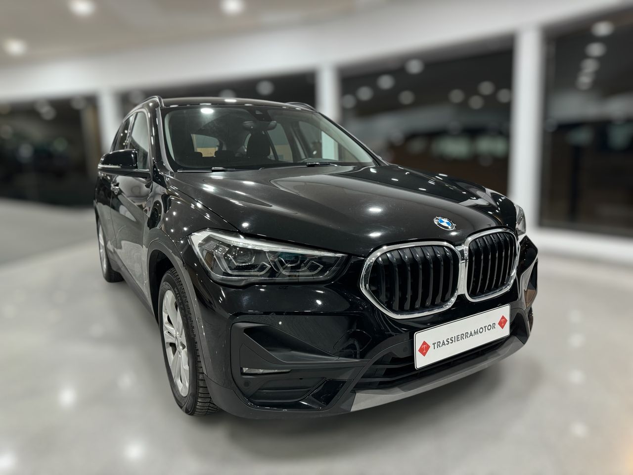 BMW X1 X1 25E SPORT HIBRIDO ENCHUFABLE  - Foto 2