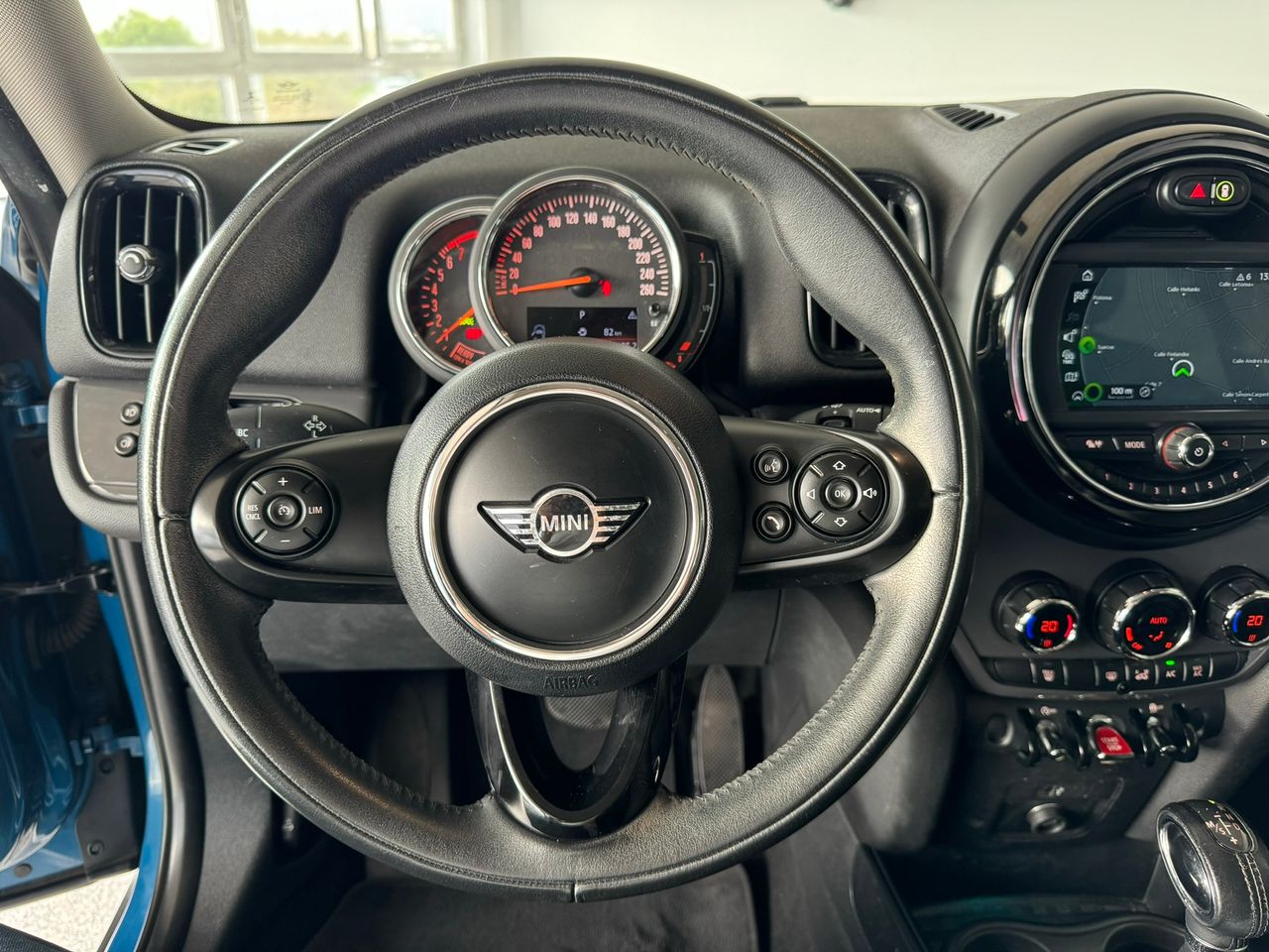 MINI Countryman COUNTRYMAN COOPER 136CV AUT.  - Foto 2