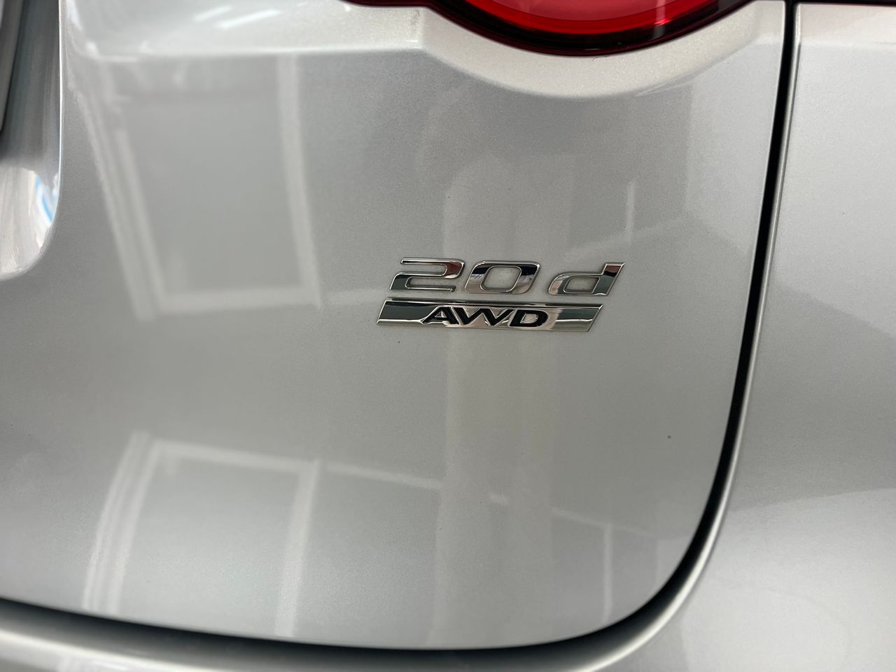 Jaguar F-Pace R SPORT DIESEL 180CV 4X4  - Foto 2