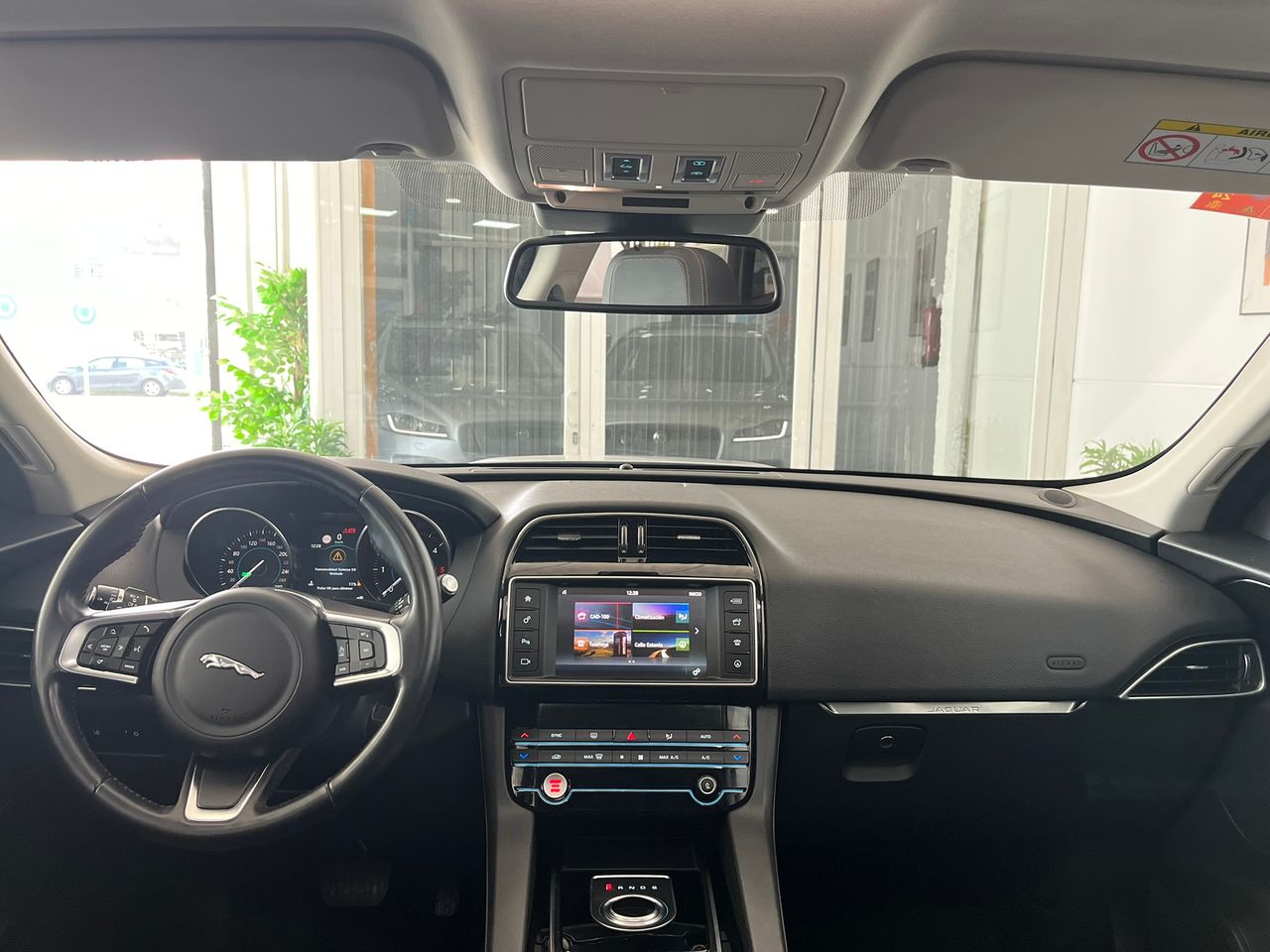 Jaguar F-Pace R SPORT DIESEL 180CV 4X4  - Foto 2