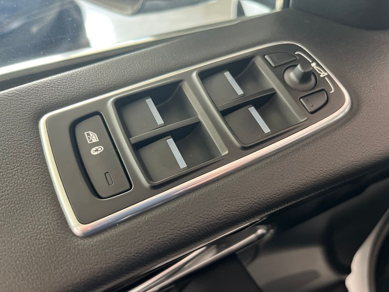 Jaguar F-Pace R SPORT DIESEL 180CV 4X4  - Foto 2