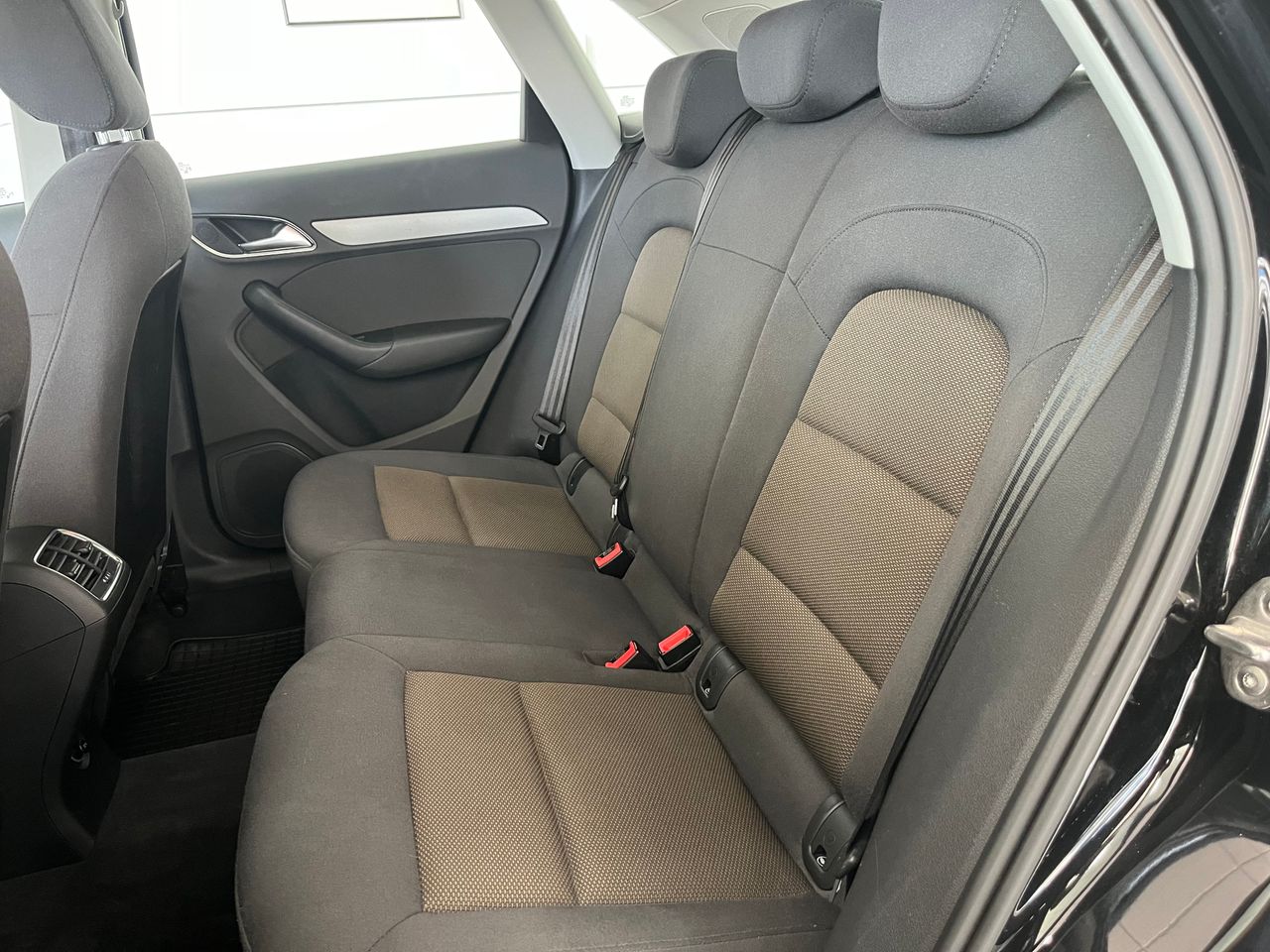 Audi Q3 1.4 TFSI ULTRA  - Foto 2