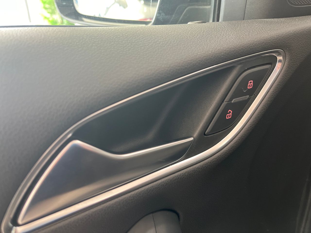 Audi Q3 1.4 TFSI ULTRA  - Foto 2