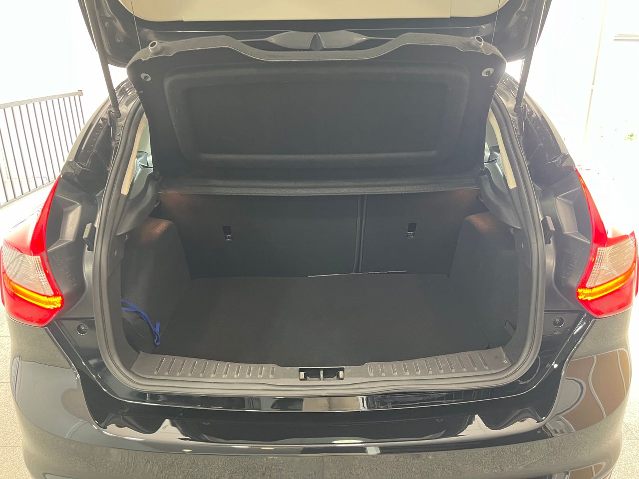Ford Focus Titanium  - Foto 2