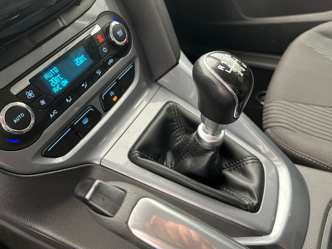 Ford Focus Titanium  - Foto 2
