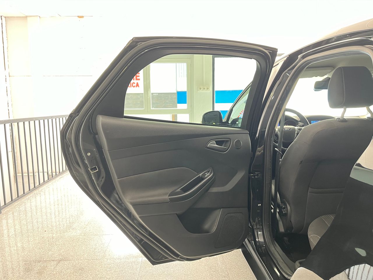 Ford Focus Titanium  - Foto 2