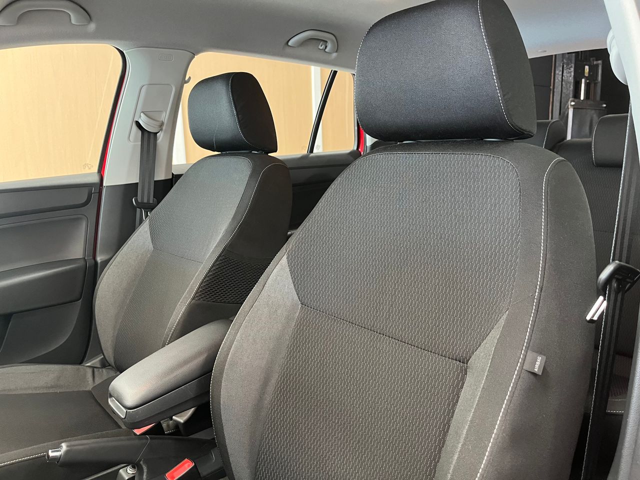 Skoda Rapid 1.6 TDI AMBITION 1.6 TDI - Foto 2