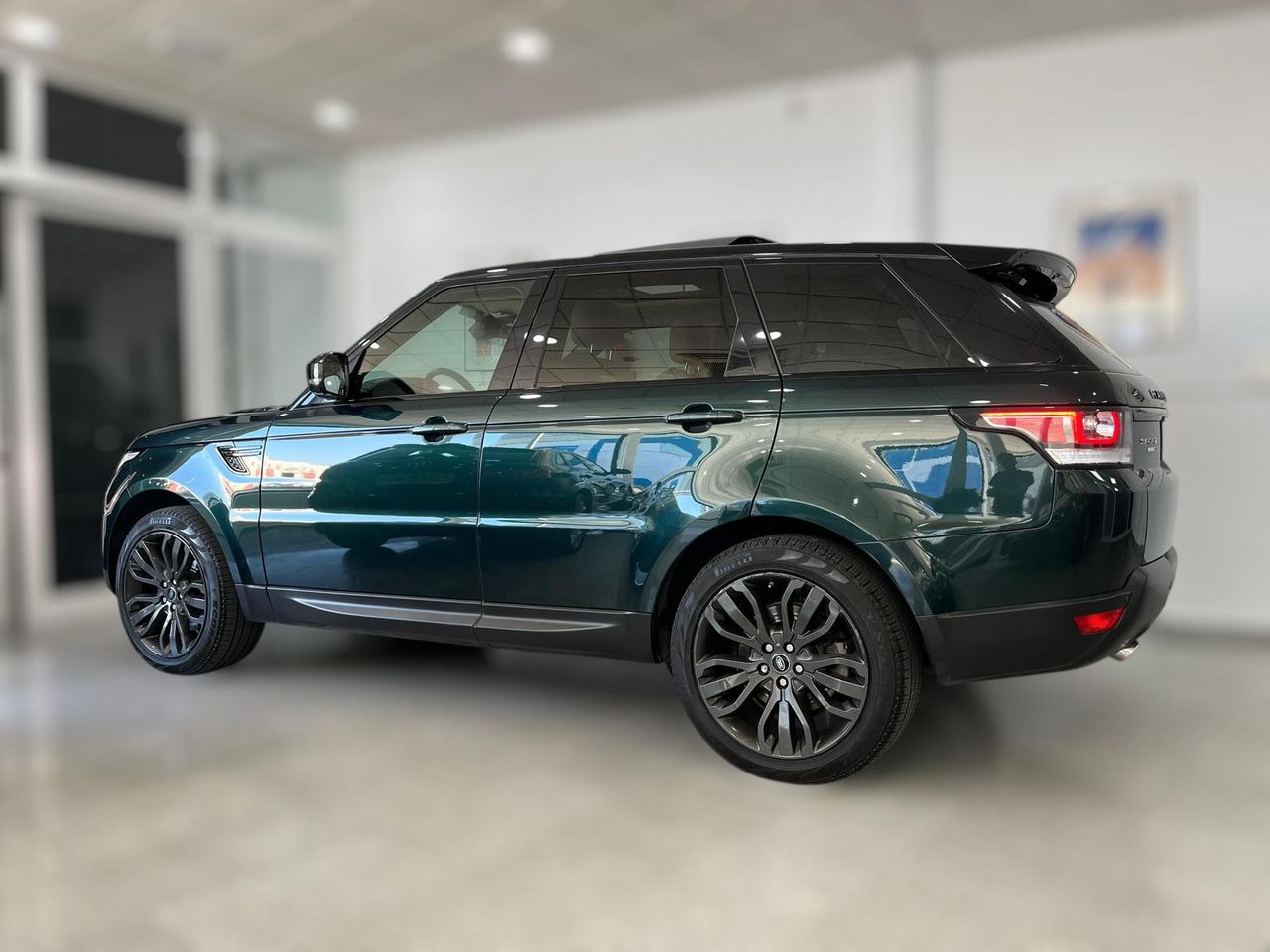Land-Rover Range Rover Sport 3.0 SDV6 HSE  - Foto 2