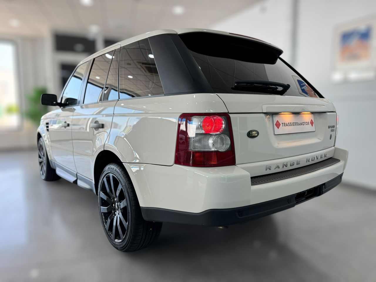 Land-Rover Range Rover Sport 2.7 TDV6 190CV HSE  - Foto 2