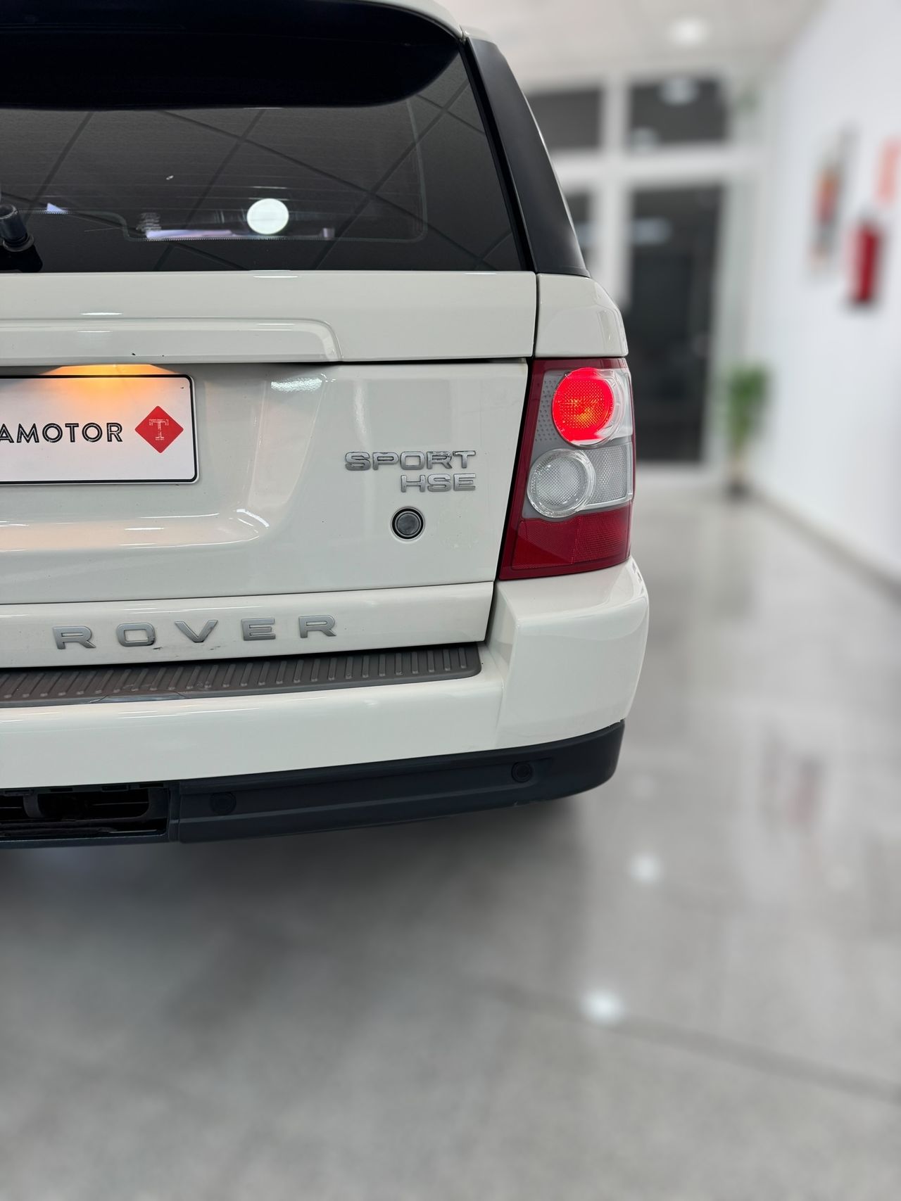 Land-Rover Range Rover Sport 2.7 TDV6 190CV HSE  - Foto 2