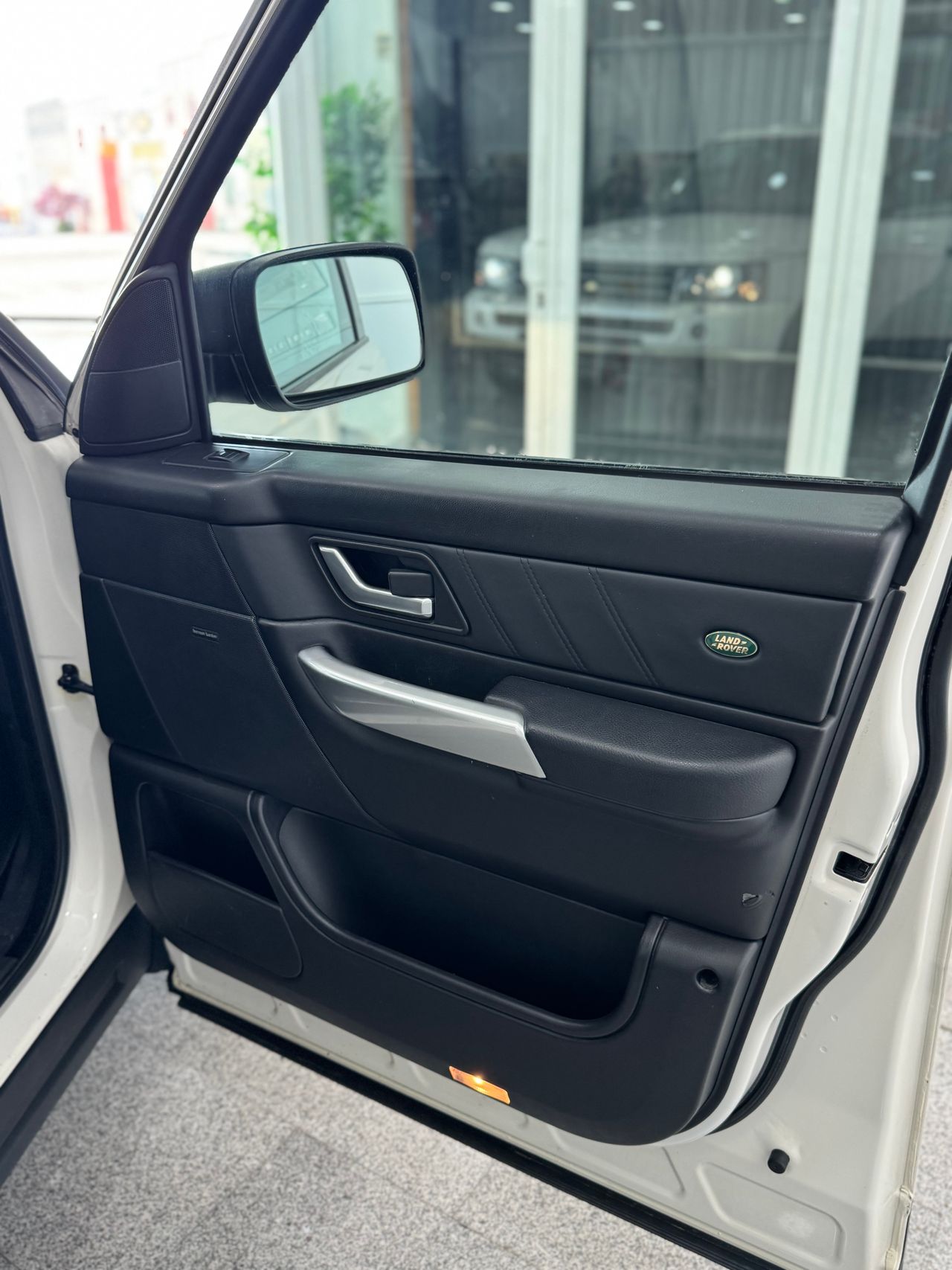 Land-Rover Range Rover Sport 2.7 TDV6 190CV HSE  - Foto 2