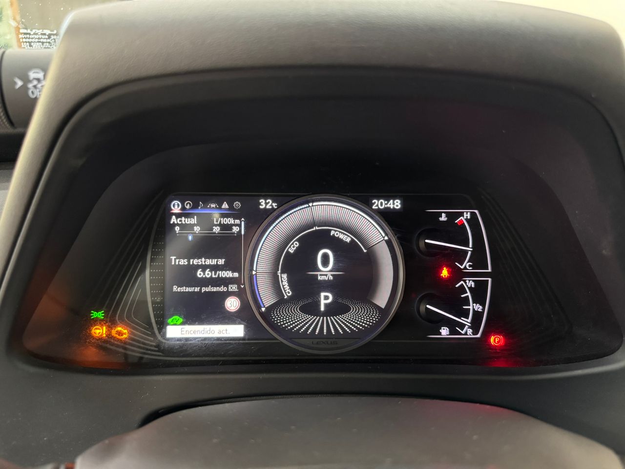 Lexus UX 250h Hybrid Premium  - Foto 2