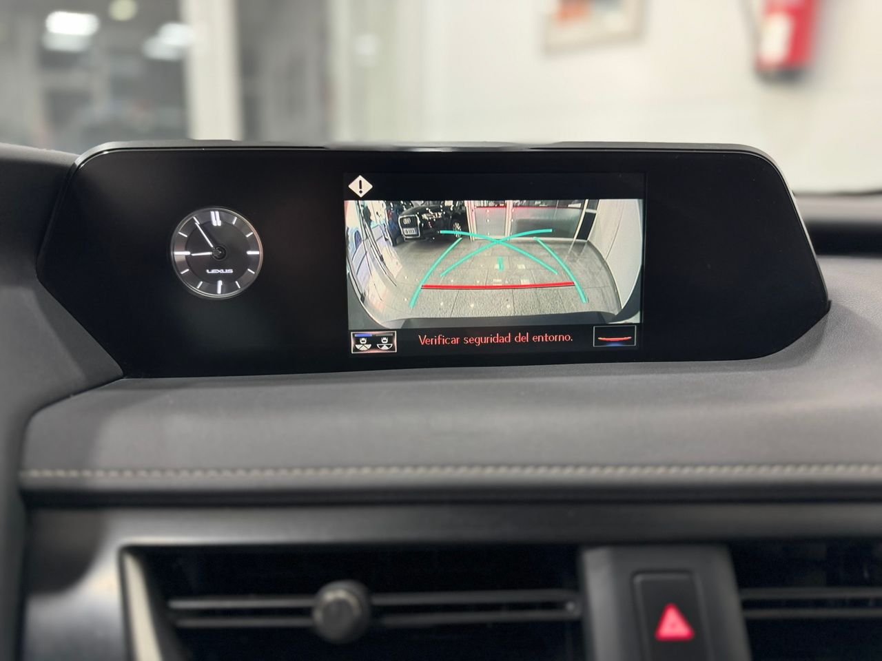 Lexus UX 250h Hybrid Premium  - Foto 2