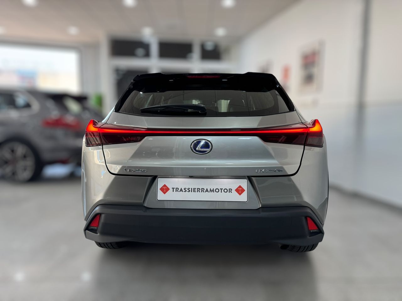 Lexus UX 250h Hybrid Premium  - Foto 2