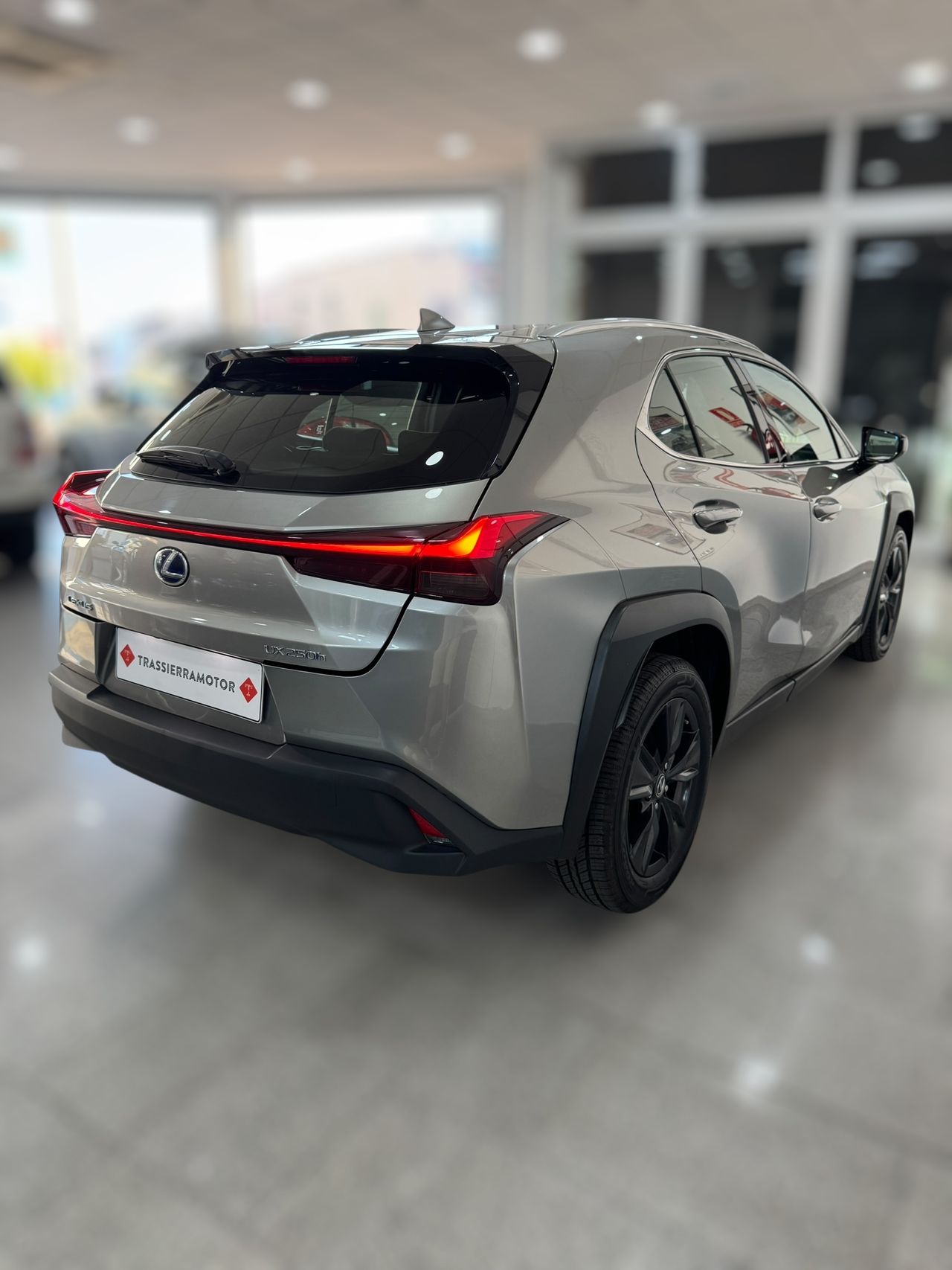 Lexus UX 250h Hybrid Premium  - Foto 2