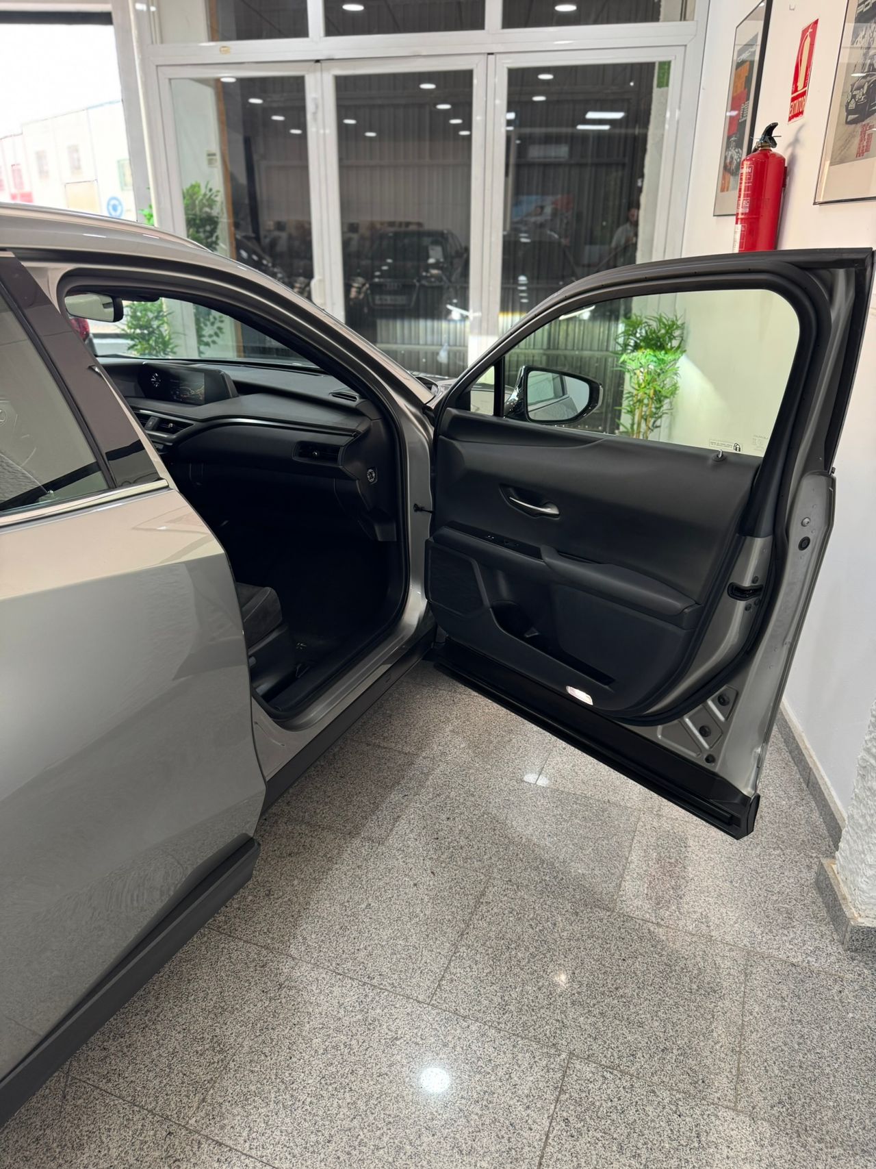 Lexus UX 250h Hybrid Premium  - Foto 2